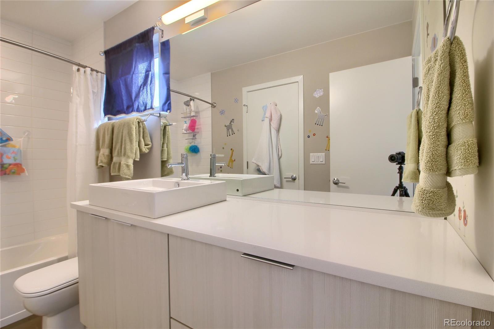 2161 Julian Street, Denver, CO 80211, 4 Bedrooms Bedrooms, ,4 BathroomsBathrooms,Rental,For Rent,Julian,REC6425905