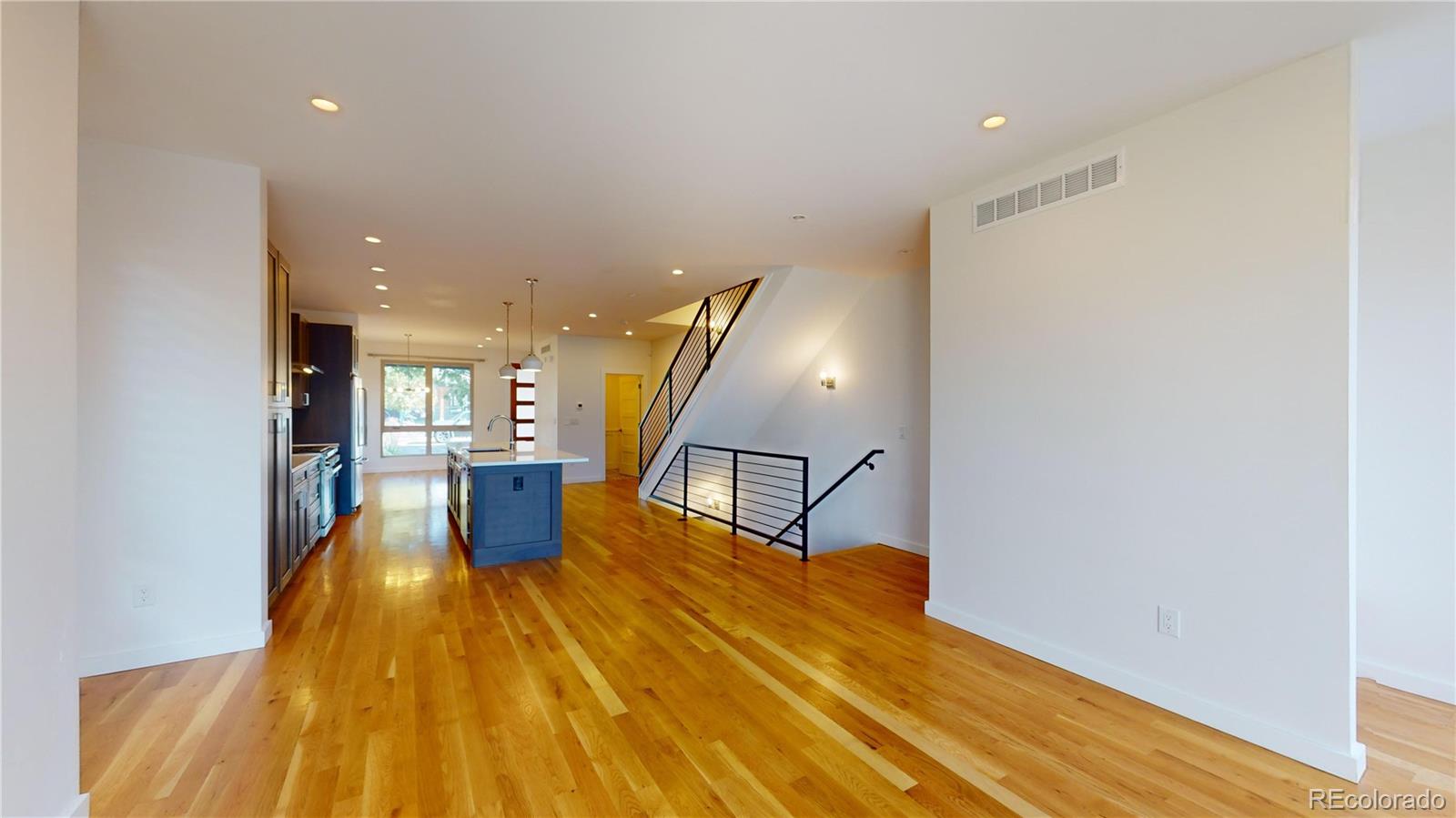 2519 Cherokee Street, Denver, CO 80223, 4 Bedrooms Bedrooms, ,5 BathroomsBathrooms,Rental,For Rent,Cherokee,REC6000017