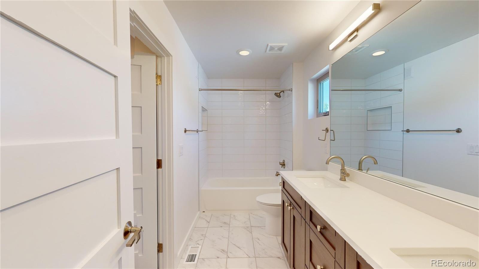 2519 Cherokee Street, Denver, CO 80223, 4 Bedrooms Bedrooms, ,5 BathroomsBathrooms,Rental,For Rent,Cherokee,REC6000017