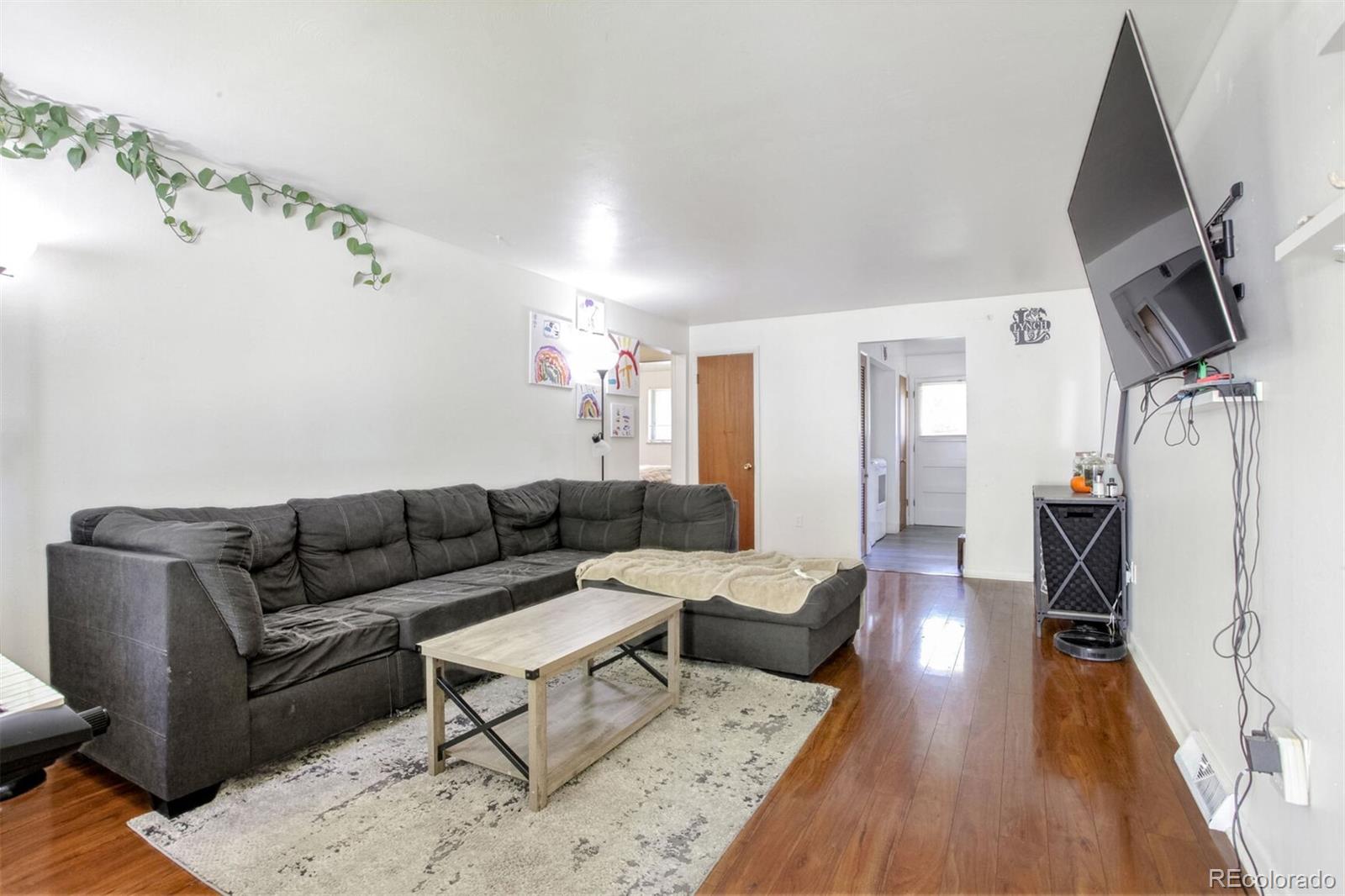 8642 44th Place, Wheat Ridge, CO 80033, 4 Bedrooms Bedrooms, ,2 BathroomsBathrooms,Income,For Sale,44th,REC4096199