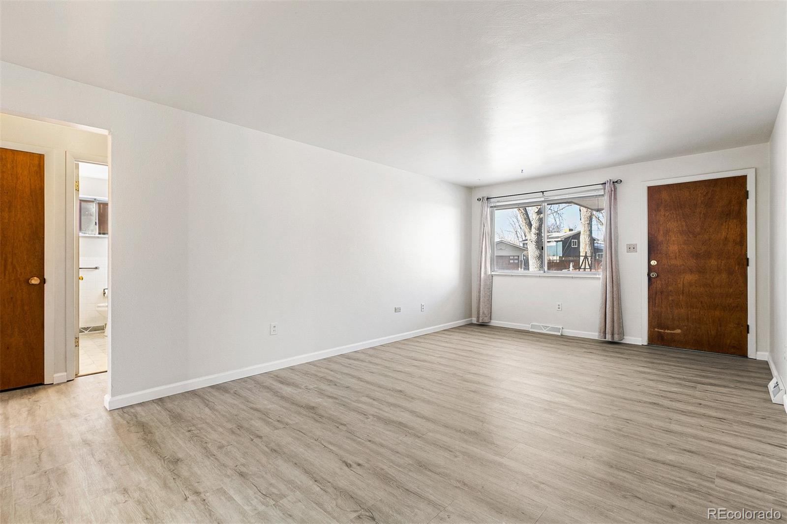 8642 44th Place, Wheat Ridge, CO 80033, 4 Bedrooms Bedrooms, ,2 BathroomsBathrooms,Income,For Sale,44th,REC4096199