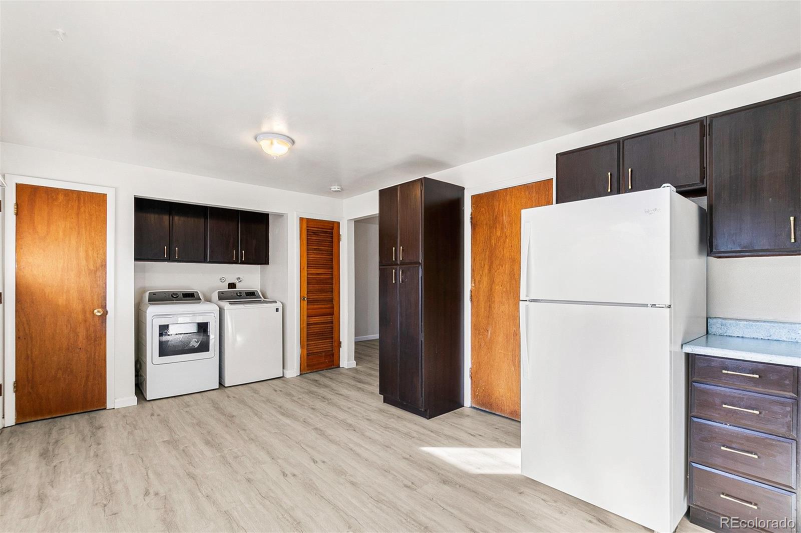 8642 44th Place, Wheat Ridge, CO 80033, 4 Bedrooms Bedrooms, ,2 BathroomsBathrooms,Income,For Sale,44th,REC4096199