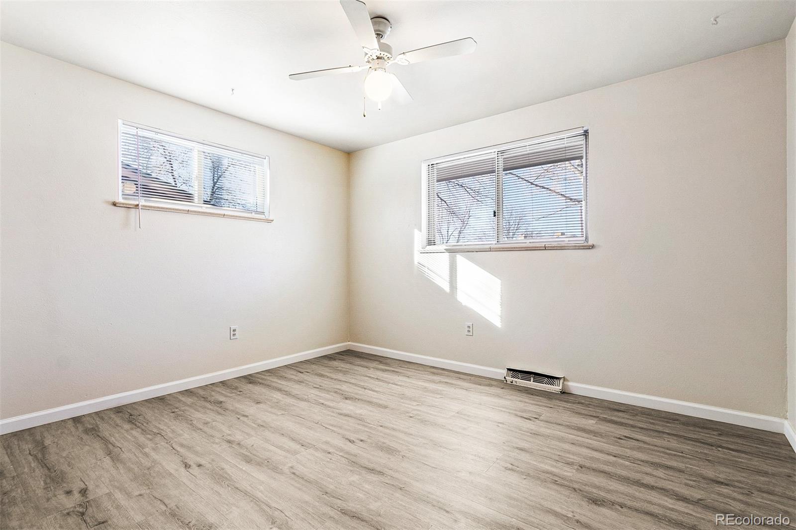 8642 44th Place, Wheat Ridge, CO 80033, 4 Bedrooms Bedrooms, ,2 BathroomsBathrooms,Income,For Sale,44th,REC4096199