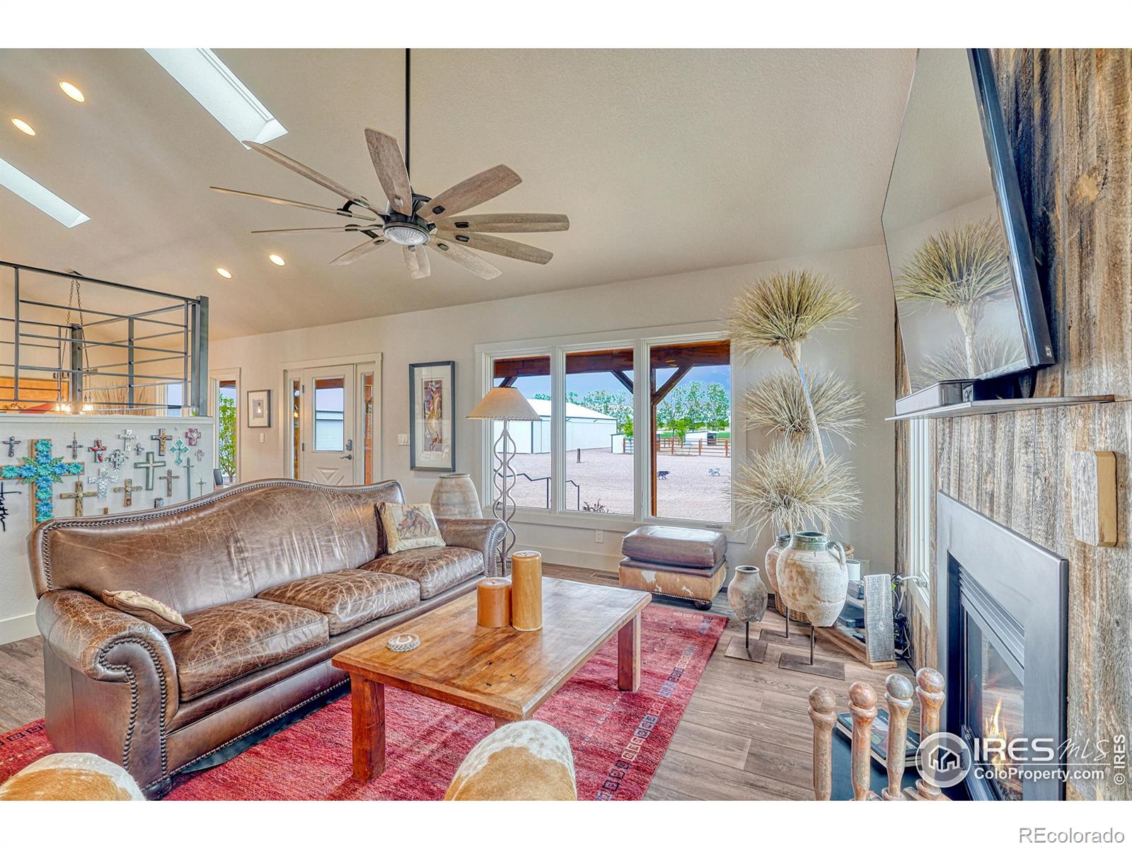 10784 County Road 7, Wellington, CO 80549, 3 Bedrooms Bedrooms, ,2 BathroomsBathrooms,Residential,For Sale,County Road 7,RECIR1020120
