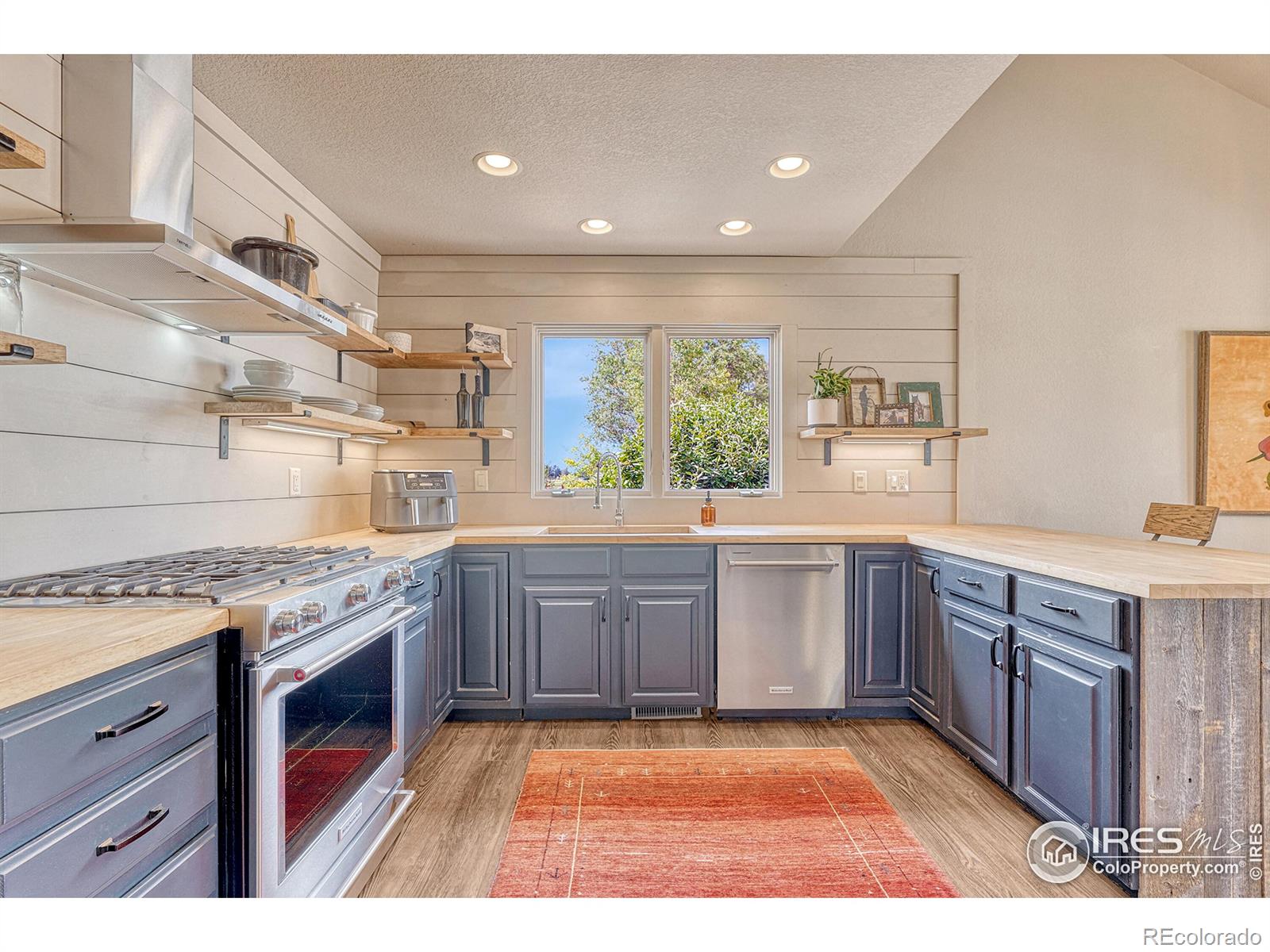 10784 County Road 7, Wellington, CO 80549, 3 Bedrooms Bedrooms, ,2 BathroomsBathrooms,Residential,For Sale,County Road 7,RECIR1020120