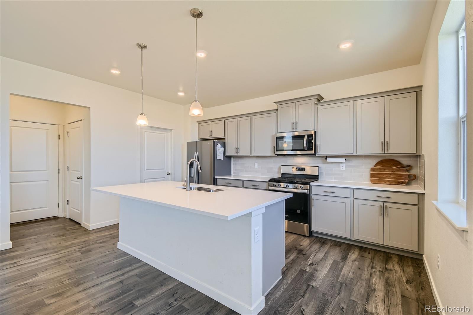 208 45 th Avenue, Brighton, CO 80601, 4 Bedrooms Bedrooms, ,3 BathroomsBathrooms,Residential,For Sale,45 th,REC6725760