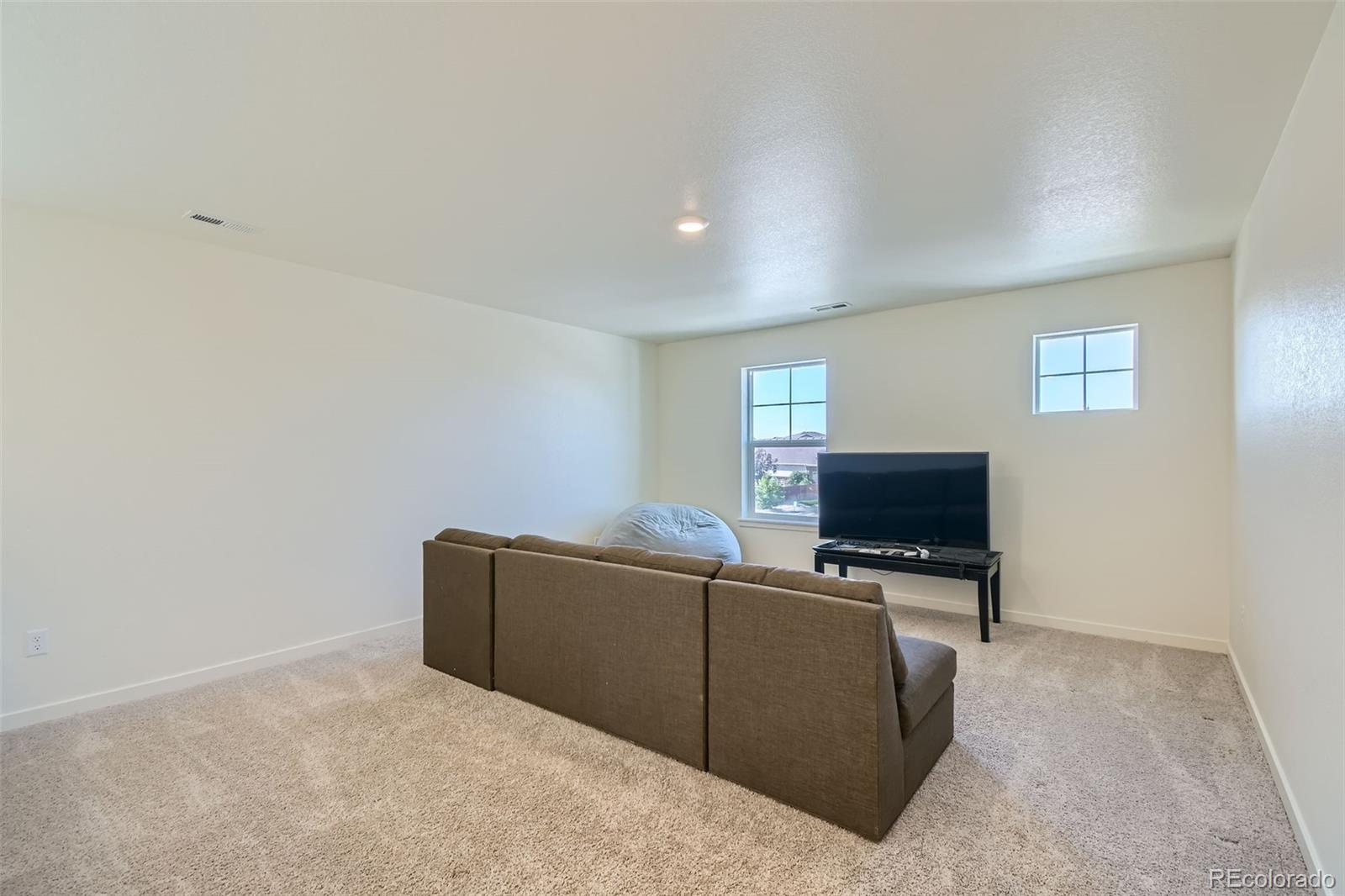 208 45 th Avenue, Brighton, CO 80601, 4 Bedrooms Bedrooms, ,3 BathroomsBathrooms,Residential,For Sale,45 th,REC6725760