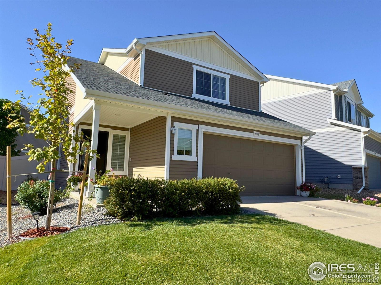 20768 Randolph Place, Denver, CO 80249, 3 Bedrooms Bedrooms, ,3 BathroomsBathrooms,Residential,For Sale,Randolph,RECIR1020103