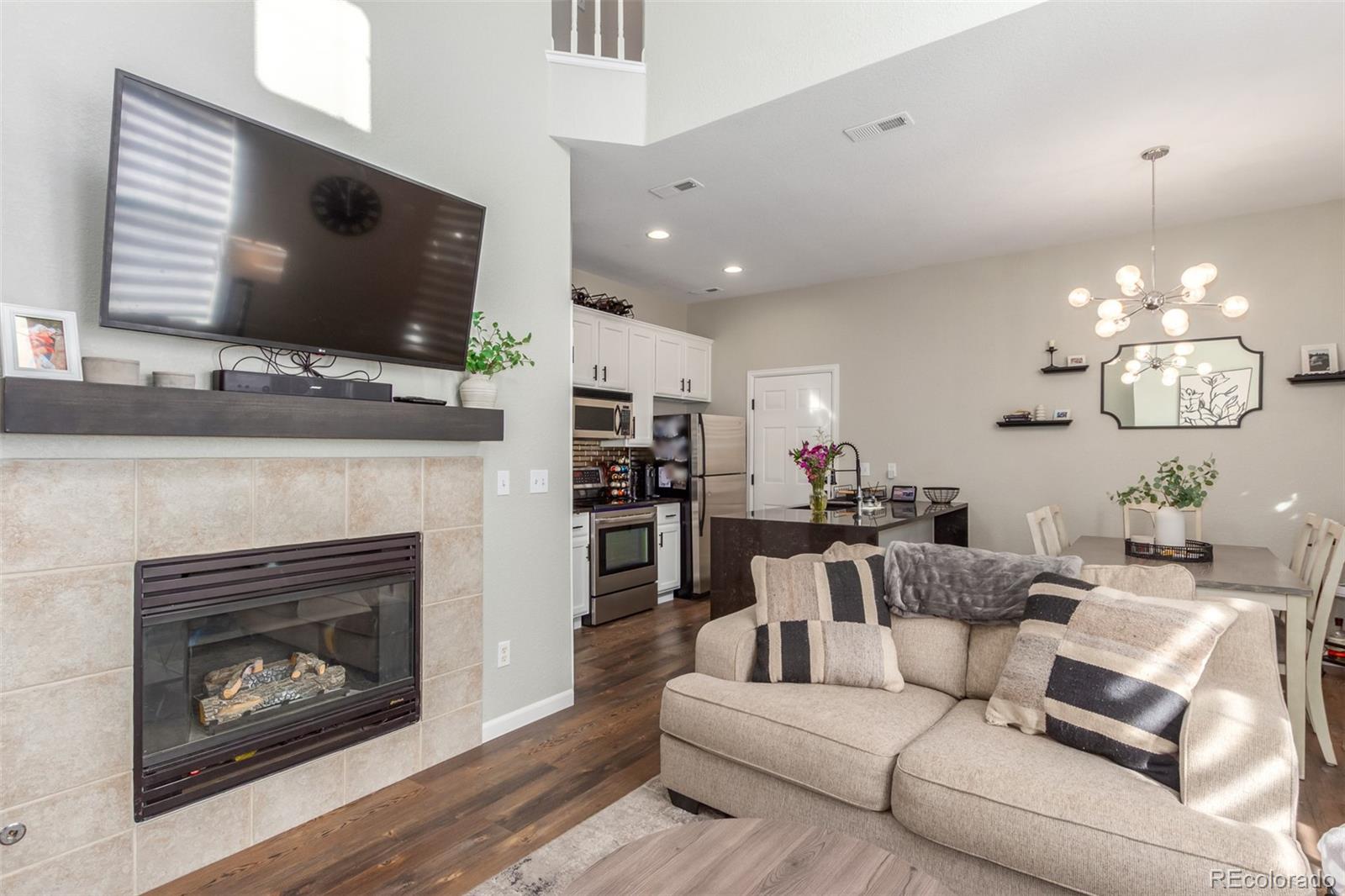 6703 Winnipeg Circle #106, Aurora, CO 80016, 3 Bedrooms Bedrooms, ,3 BathroomsBathrooms,Residential,For Sale,PRAIRIE RIDGE AT SADDLE ROCK EAST CONDOMINIUMS,Winnipeg,REC5227150