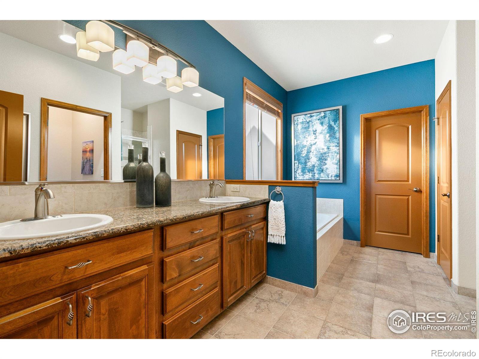 7007 Spanish Bay Drive, Windsor, CO 80550, 5 Bedrooms Bedrooms, ,4 BathroomsBathrooms,Residential,For Sale,Spanish Bay,RECIR1020939