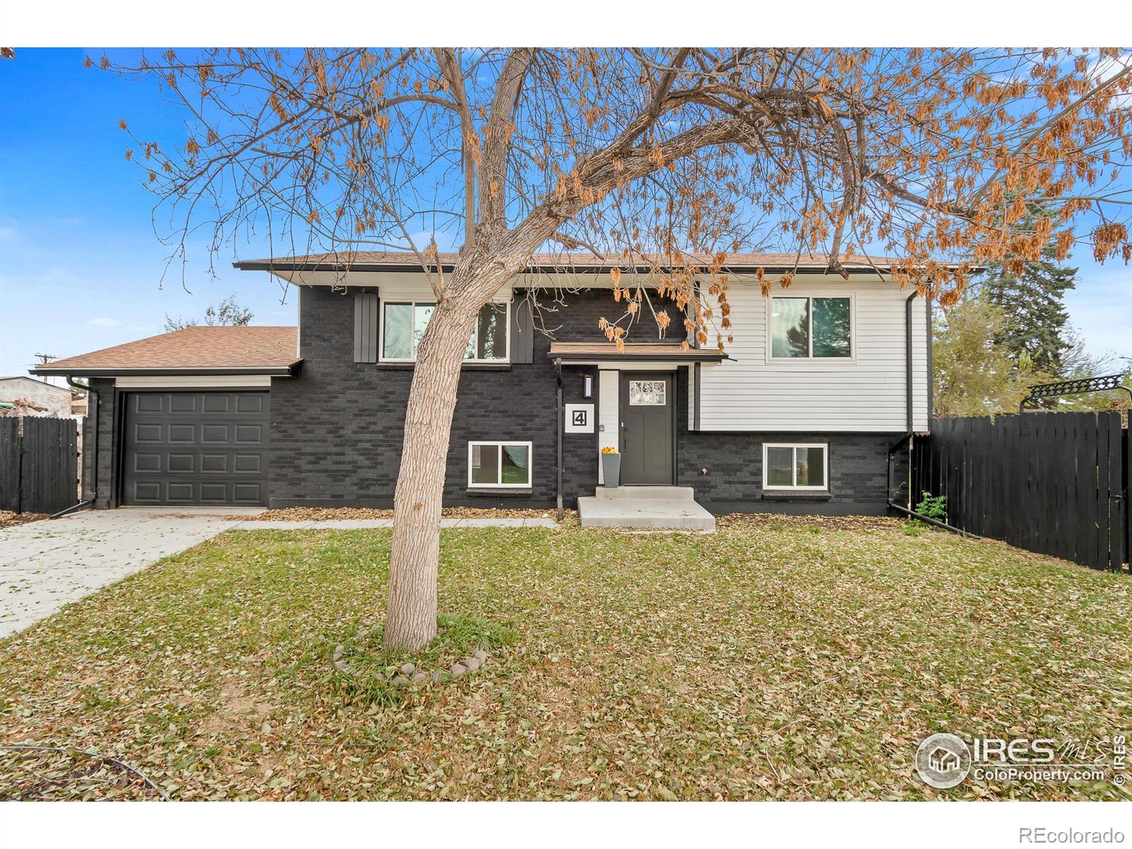 4 Pratt Place, Longmont, CO 80501, 4 Bedrooms Bedrooms, ,2 BathroomsBathrooms,Residential,For Sale,Pratt,RECIR1021072