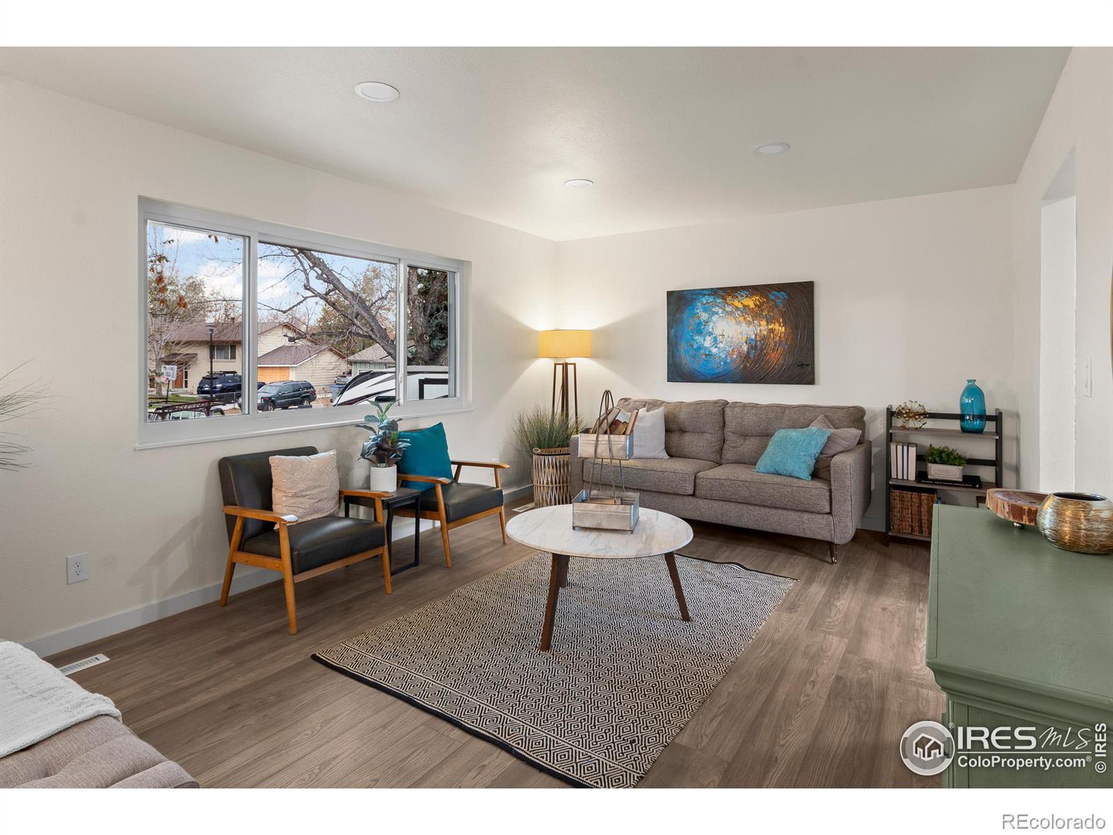 4 Pratt Place, Longmont, CO 80501, 4 Bedrooms Bedrooms, ,2 BathroomsBathrooms,Residential,For Sale,Pratt,RECIR1021072