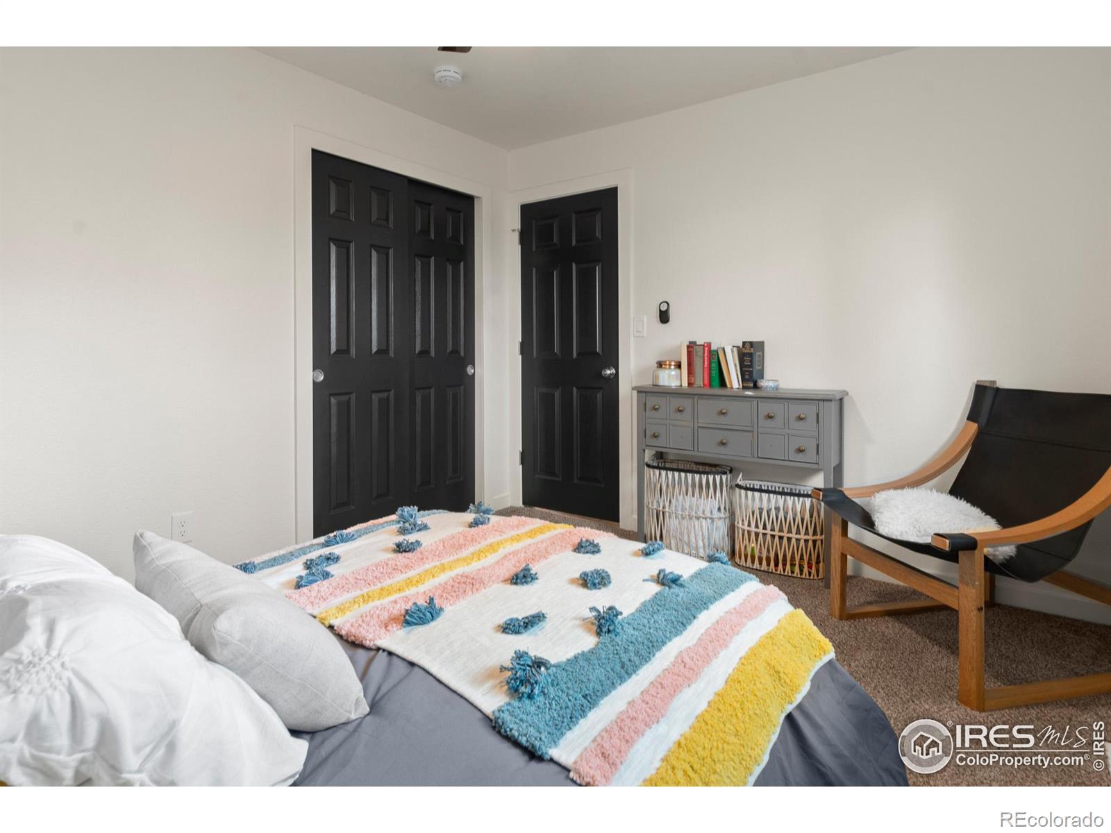 4 Pratt Place, Longmont, CO 80501, 4 Bedrooms Bedrooms, ,2 BathroomsBathrooms,Residential,For Sale,Pratt,RECIR1021072