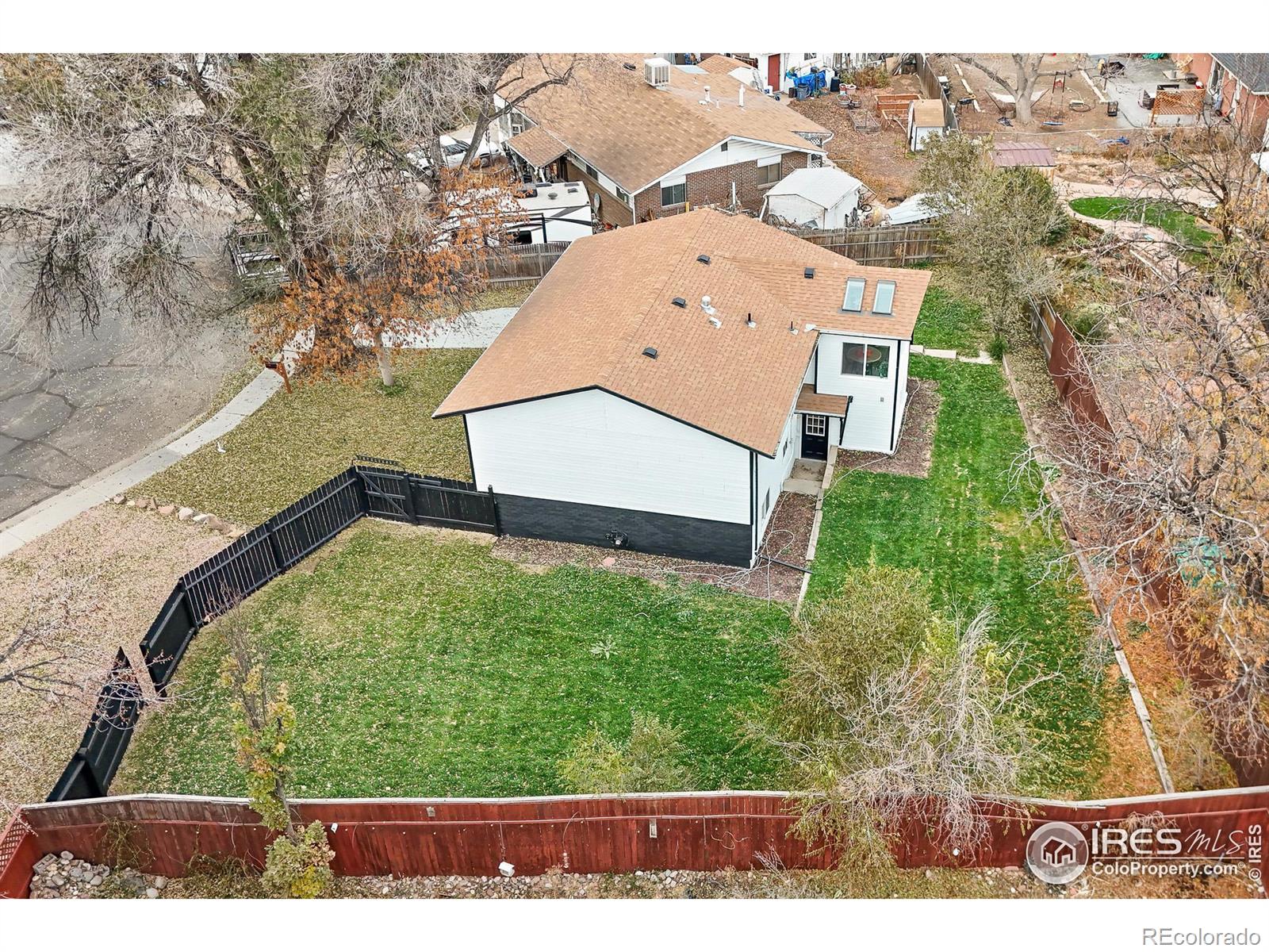 4 Pratt Place, Longmont, CO 80501, 4 Bedrooms Bedrooms, ,2 BathroomsBathrooms,Residential,For Sale,Pratt,RECIR1021072