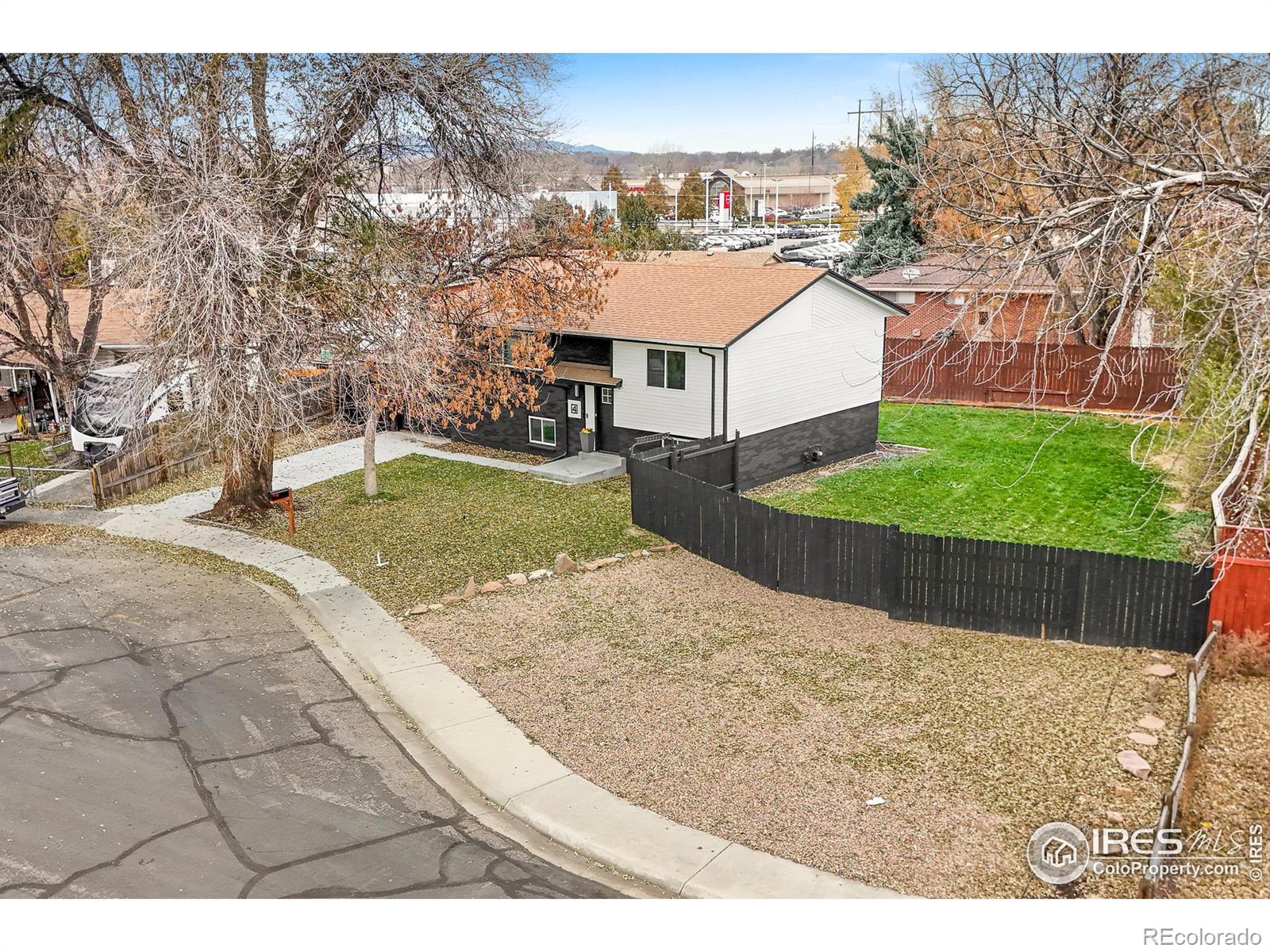 4 Pratt Place, Longmont, CO 80501, 4 Bedrooms Bedrooms, ,2 BathroomsBathrooms,Residential,For Sale,Pratt,RECIR1021072