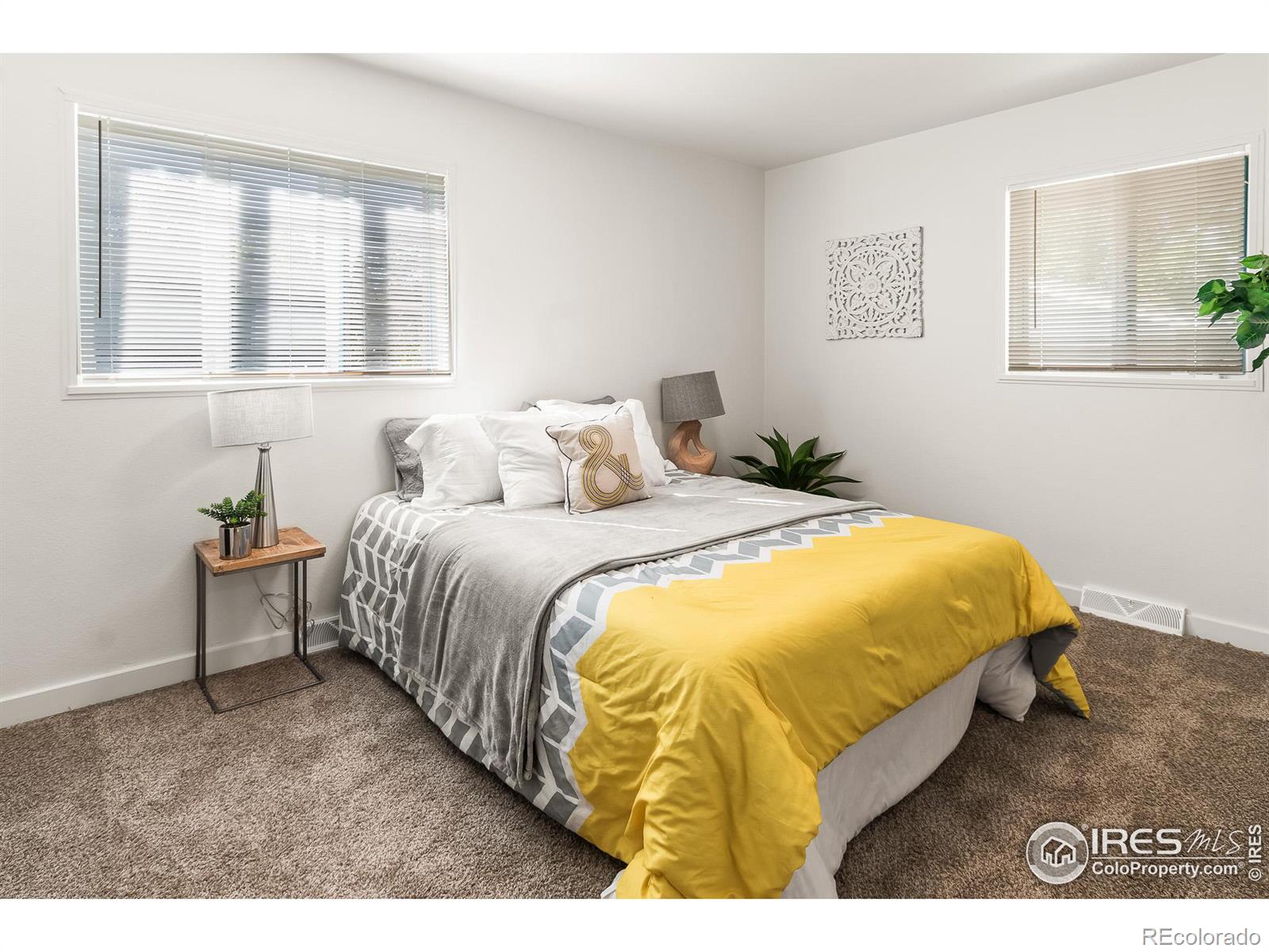 821 Sunset Street, Longmont, CO 80501, 4 Bedrooms Bedrooms, ,2 BathroomsBathrooms,Residential,For Sale,Sunset,RECIR1021073