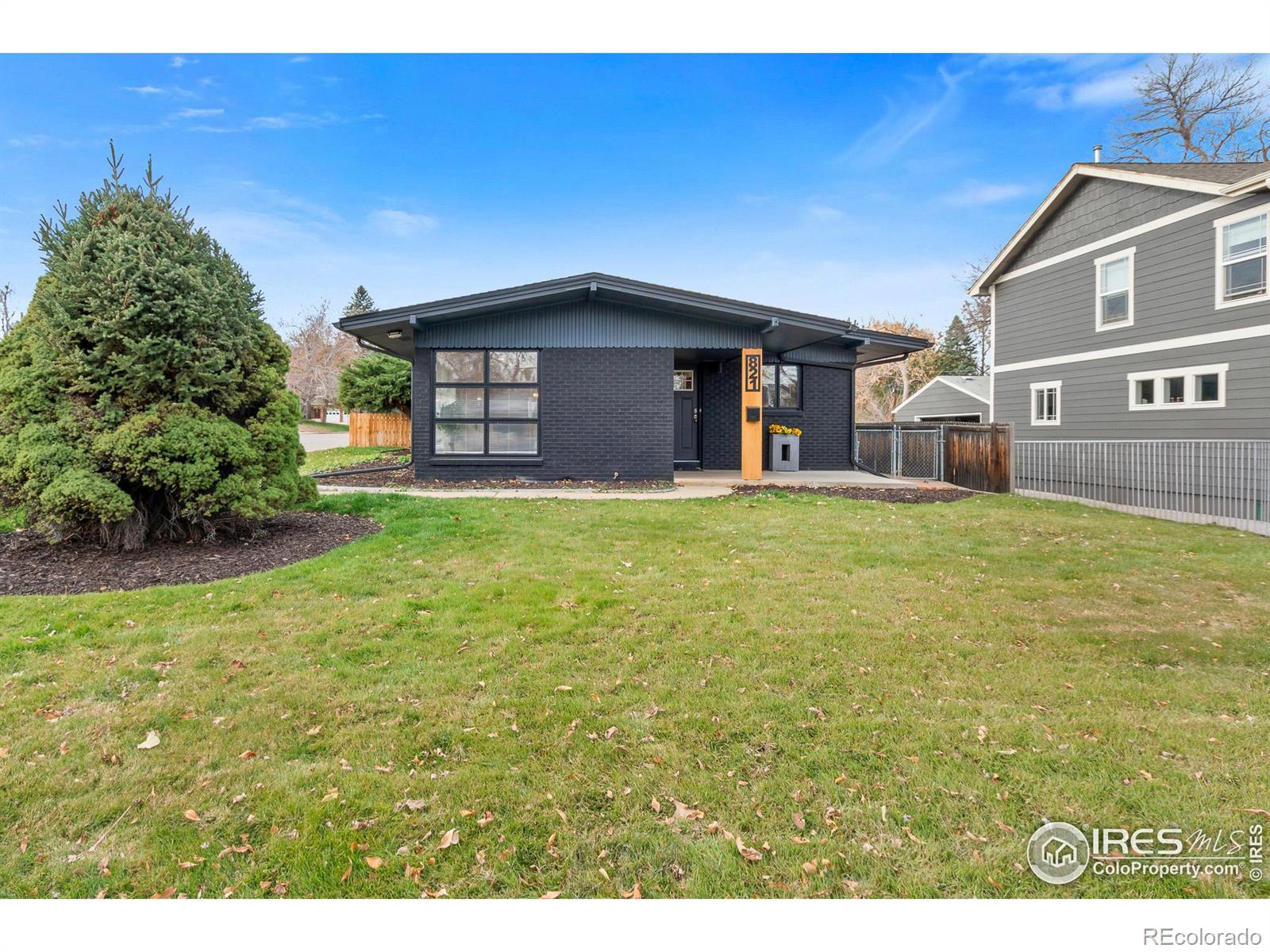 821 Sunset Street, Longmont, CO 80501, 4 Bedrooms Bedrooms, ,2 BathroomsBathrooms,Residential,For Sale,Sunset,RECIR1021073