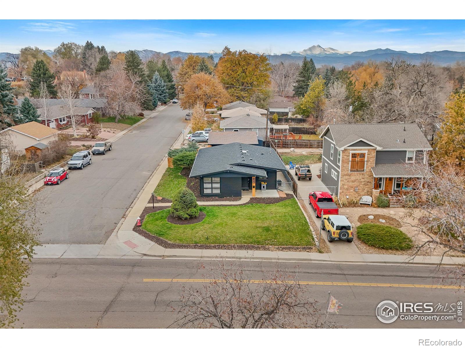821 Sunset Street, Longmont, CO 80501, 4 Bedrooms Bedrooms, ,2 BathroomsBathrooms,Residential,For Sale,Sunset,RECIR1021073