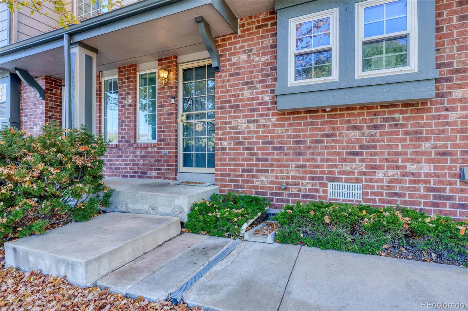 2054 102nd Circle, Thornton, CO 80229, 2 Bedrooms Bedrooms, ,3 BathroomsBathrooms,Residential,For Sale,102nd,REC4565431