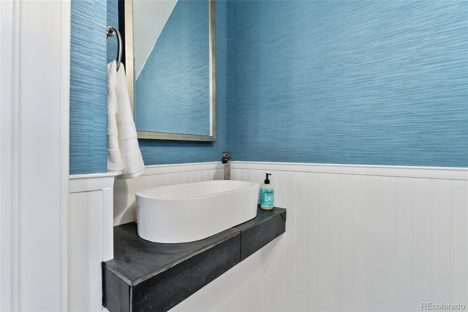 1300 Oneida Street, Denver, CO 80220, 3 Bedrooms Bedrooms, ,3 BathroomsBathrooms,Residential,For Sale,Oneida,REC6144160