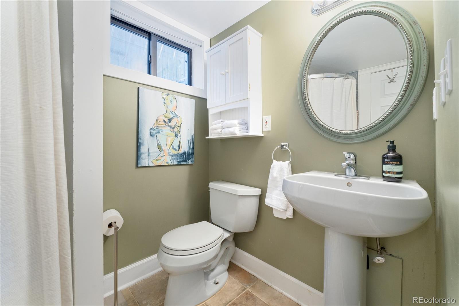 1300 Oneida Street, Denver, CO 80220, 3 Bedrooms Bedrooms, ,3 BathroomsBathrooms,Residential,For Sale,Oneida,REC6144160