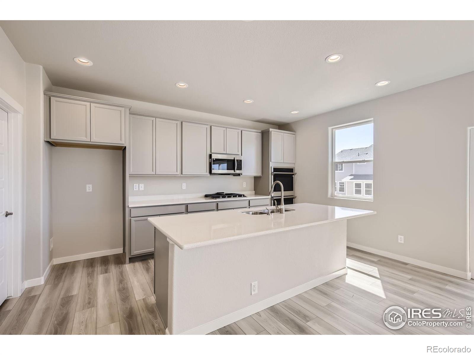 864 Forest Canyon Road, Severance, CO 80550, 5 Bedrooms Bedrooms, ,4 BathroomsBathrooms,Residential,For Sale,Forest Canyon,RECIR1021044