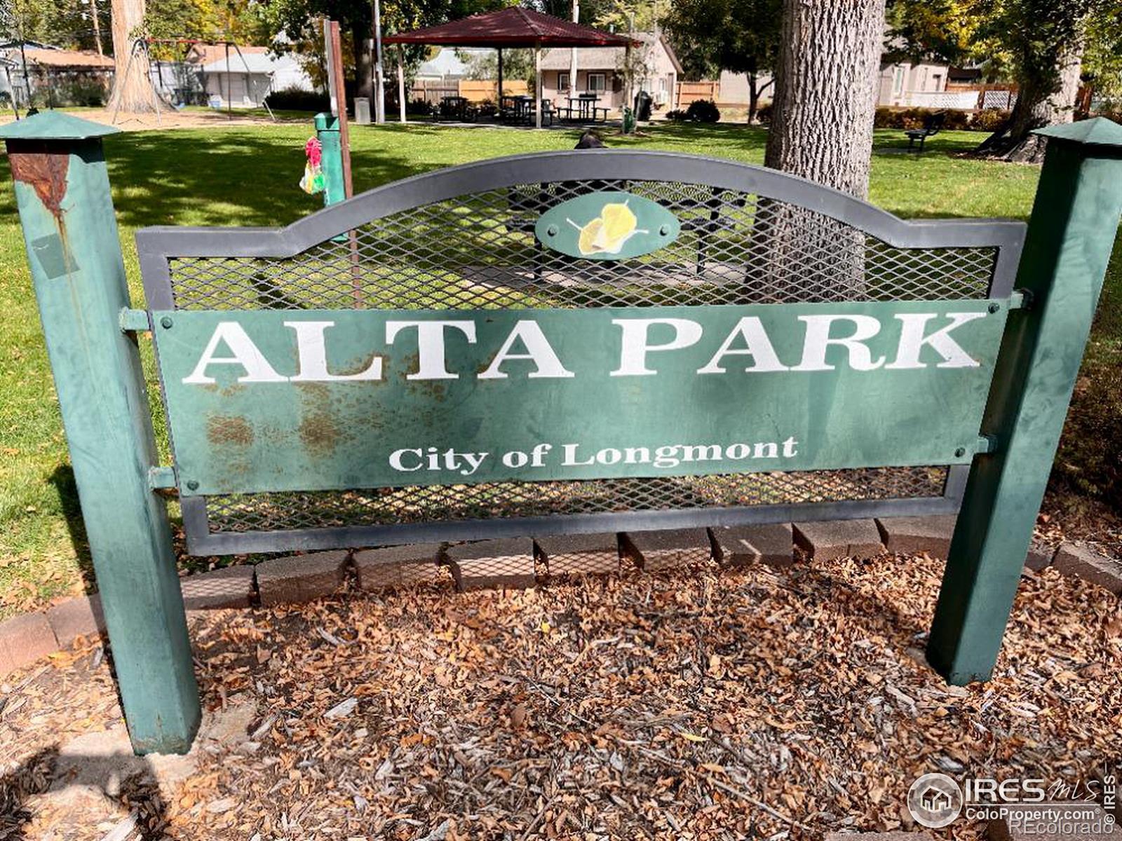 1015 Alta Street, Longmont, CO 80501, 3 Bedrooms Bedrooms, ,2 BathroomsBathrooms,Residential,For Sale,Alta,RECIR1020508
