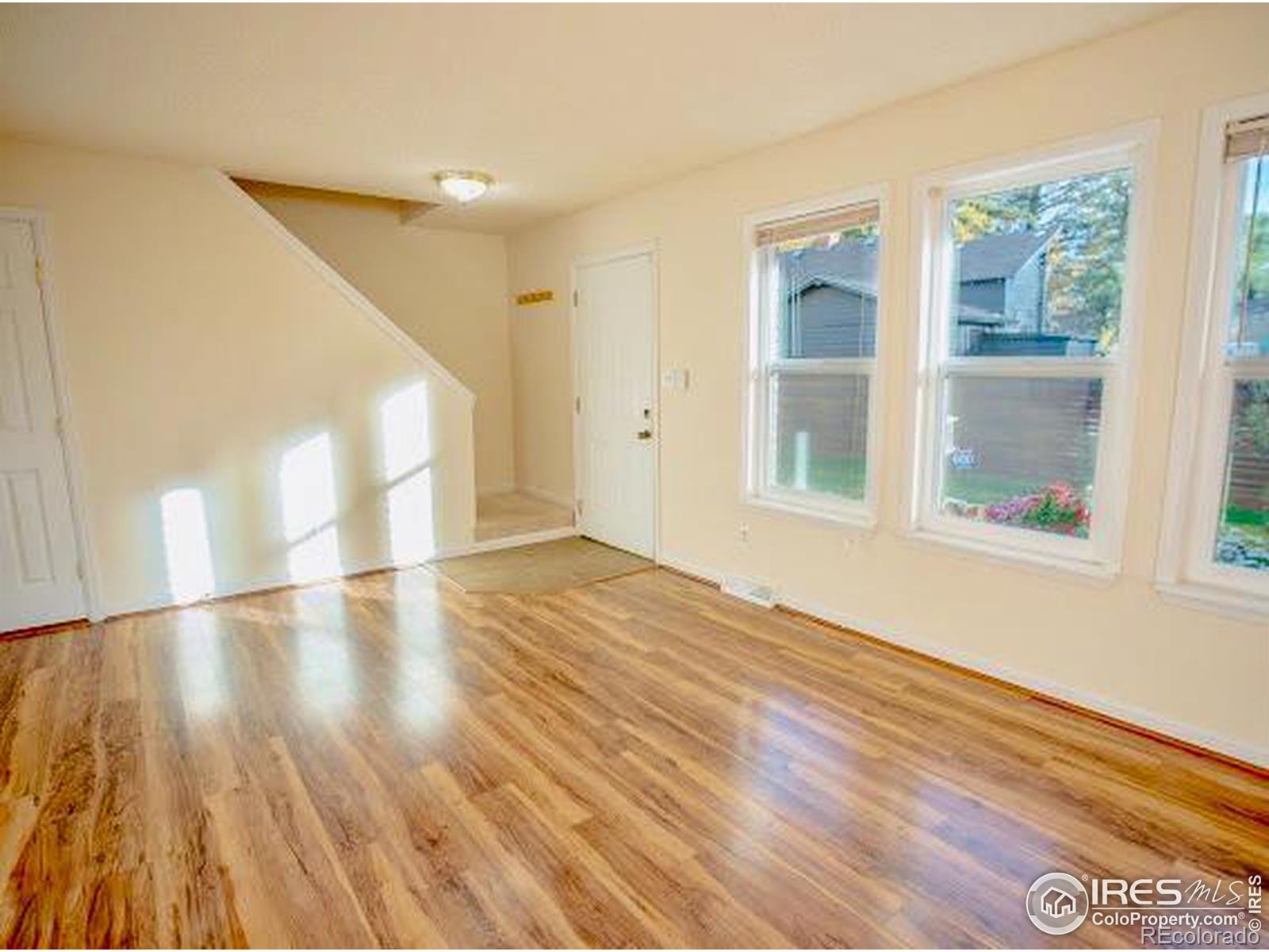 1015 Alta Street, Longmont, CO 80501, 3 Bedrooms Bedrooms, ,2 BathroomsBathrooms,Residential,For Sale,Alta,RECIR1020508