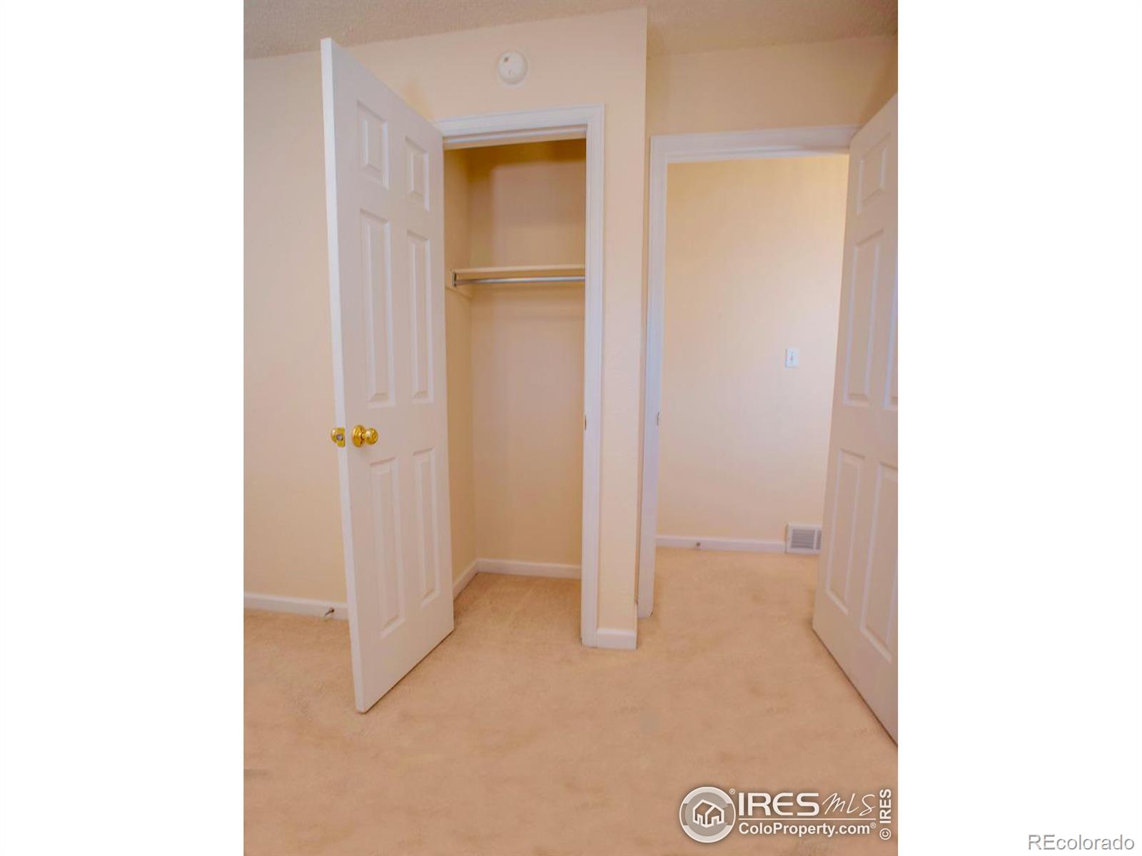 1015 Alta Street, Longmont, CO 80501, 3 Bedrooms Bedrooms, ,2 BathroomsBathrooms,Residential,For Sale,Alta,RECIR1020508