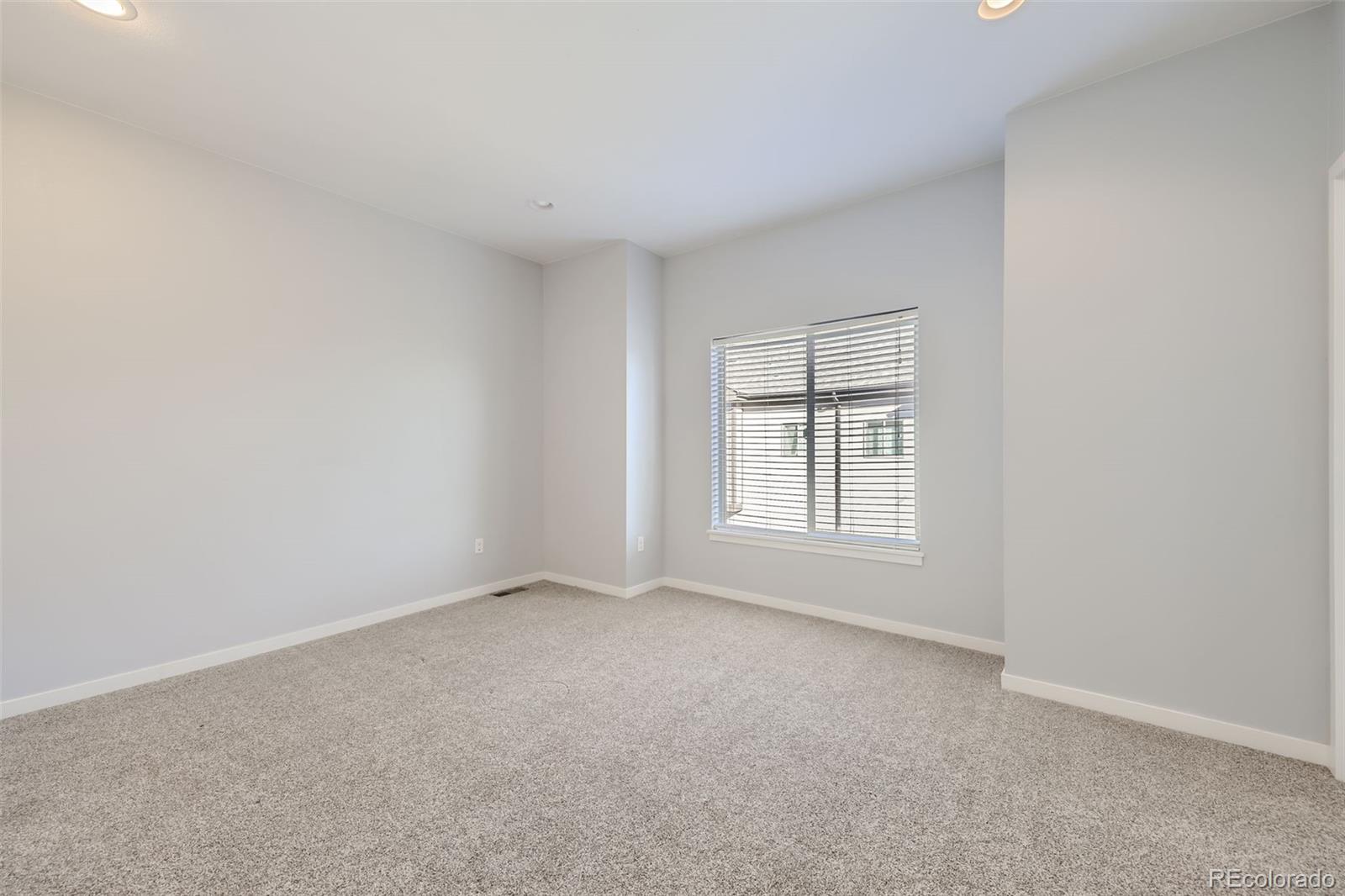 3155 104th Avenue #14B, Thornton, CO 80233, 2 Bedrooms Bedrooms, ,3 BathroomsBathrooms,Residential,For Sale,104th,REC2950511