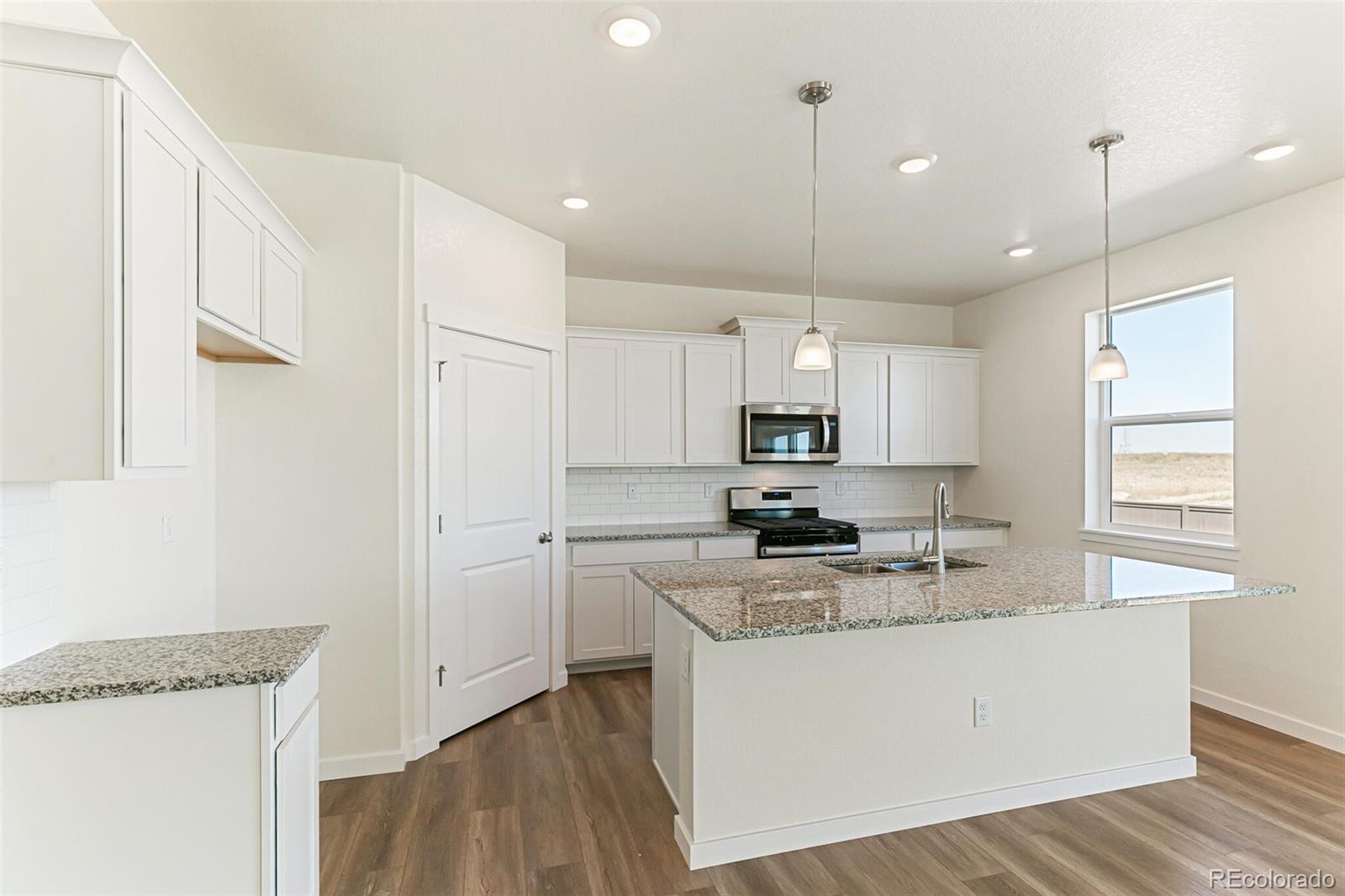 6537 12th Street, Frederick, CO 80530, 4 Bedrooms Bedrooms, ,3 BathroomsBathrooms,Residential,For Sale,12th,REC6430761