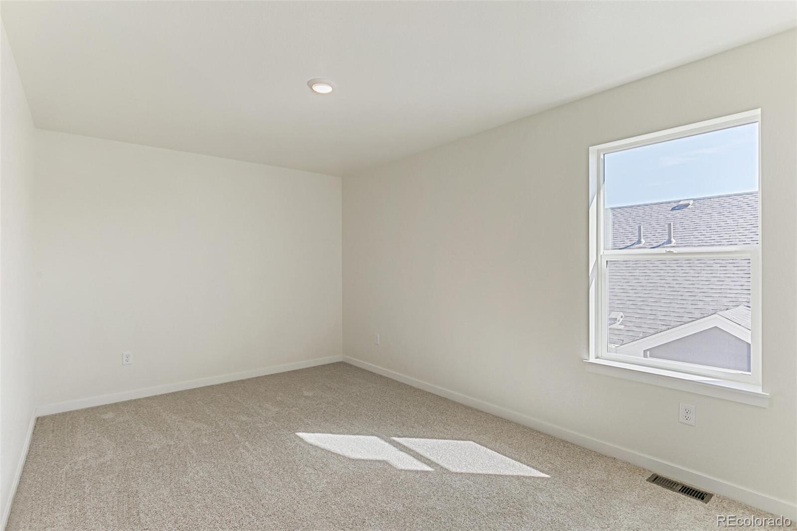 6537 12th Street, Frederick, CO 80530, 4 Bedrooms Bedrooms, ,3 BathroomsBathrooms,Residential,For Sale,12th,REC6430761