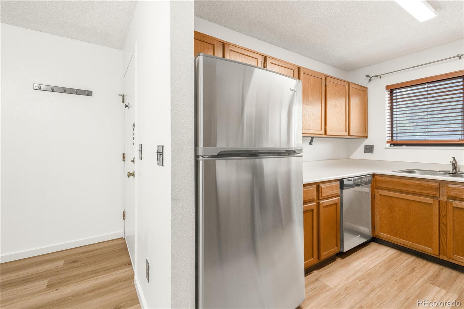 433 Wright Street #105, Lakewood, CO 80228, 2 Bedrooms Bedrooms, ,1 BathroomBathrooms,Residential,For Sale,Telluride,Wright,REC4607248
