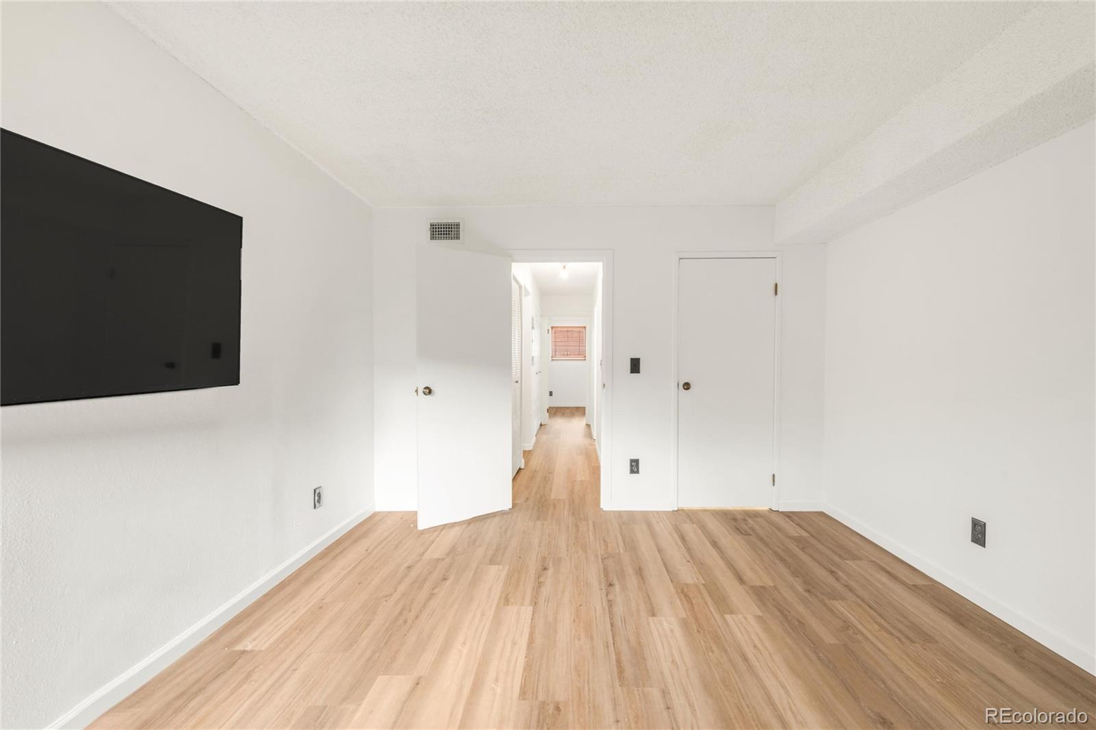 433 Wright Street #105, Lakewood, CO 80228, 2 Bedrooms Bedrooms, ,1 BathroomBathrooms,Residential,For Sale,Telluride,Wright,REC4607248