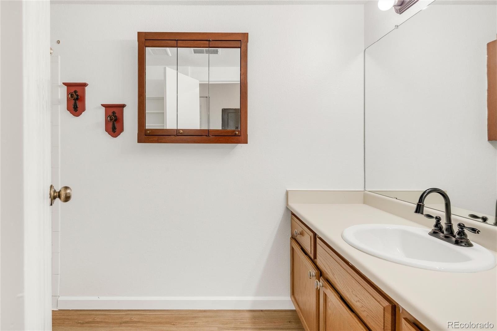 433 Wright Street #105, Lakewood, CO 80228, 2 Bedrooms Bedrooms, ,1 BathroomBathrooms,Residential,For Sale,Telluride,Wright,REC4607248
