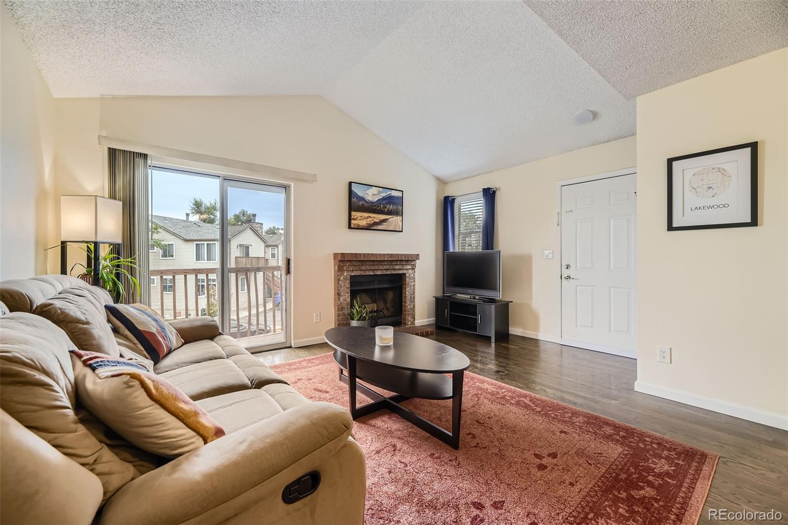 6890 Mississippi Avenue #D, Lakewood, CO 80226, 2 Bedrooms Bedrooms, ,1 BathroomBathrooms,Residential,For Sale,Mississippi,REC7856713