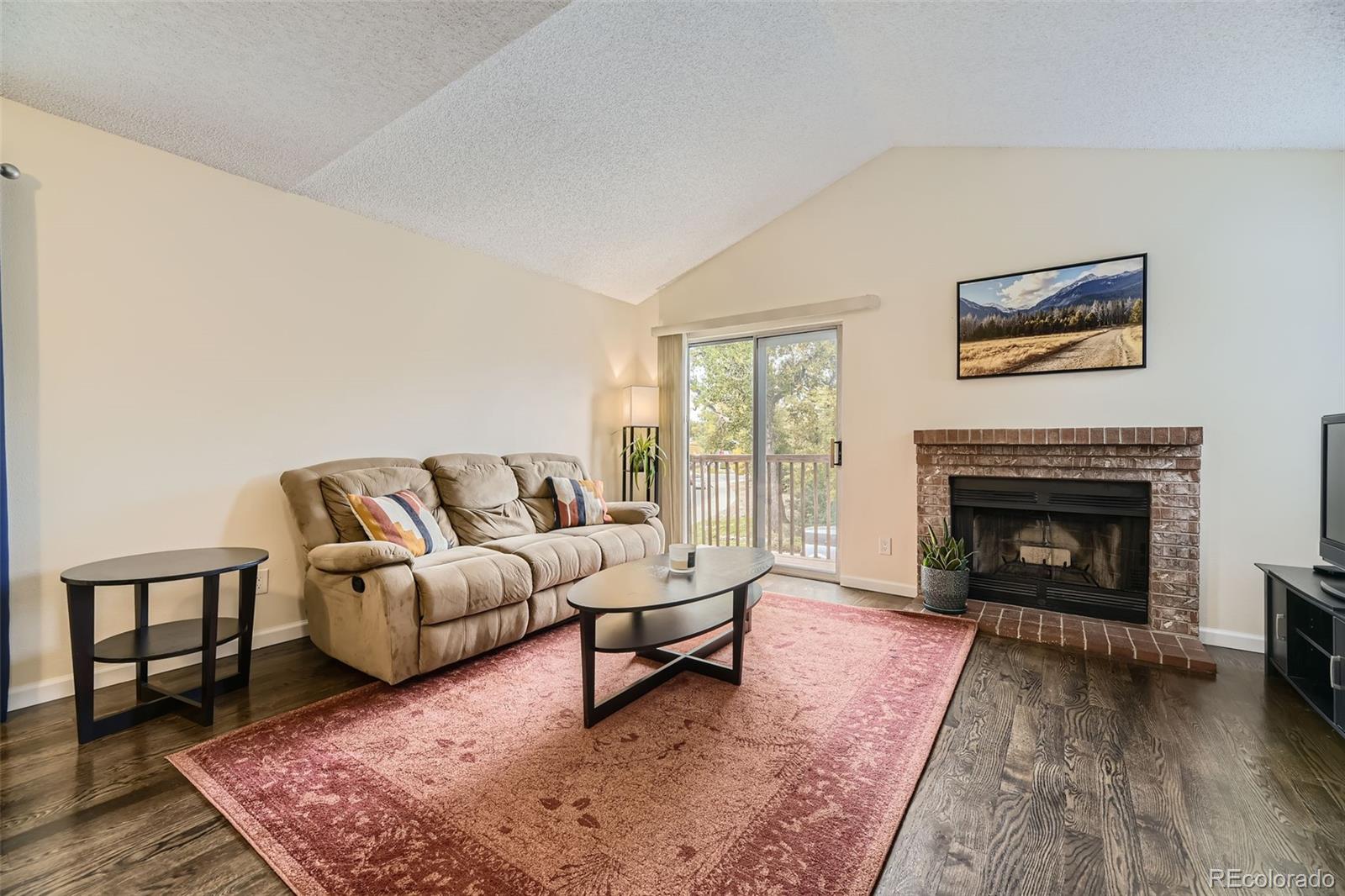 6890 Mississippi Avenue #D, Lakewood, CO 80226, 2 Bedrooms Bedrooms, ,1 BathroomBathrooms,Residential,For Sale,Mississippi,REC7856713