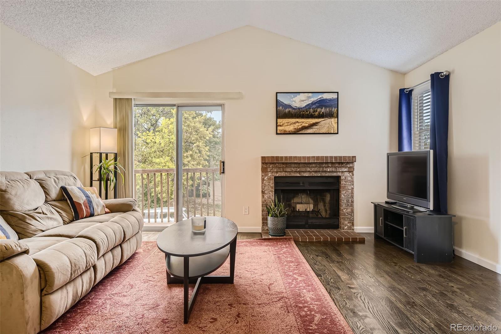 6890 Mississippi Avenue #D, Lakewood, CO 80226, 2 Bedrooms Bedrooms, ,1 BathroomBathrooms,Residential,For Sale,Mississippi,REC7856713