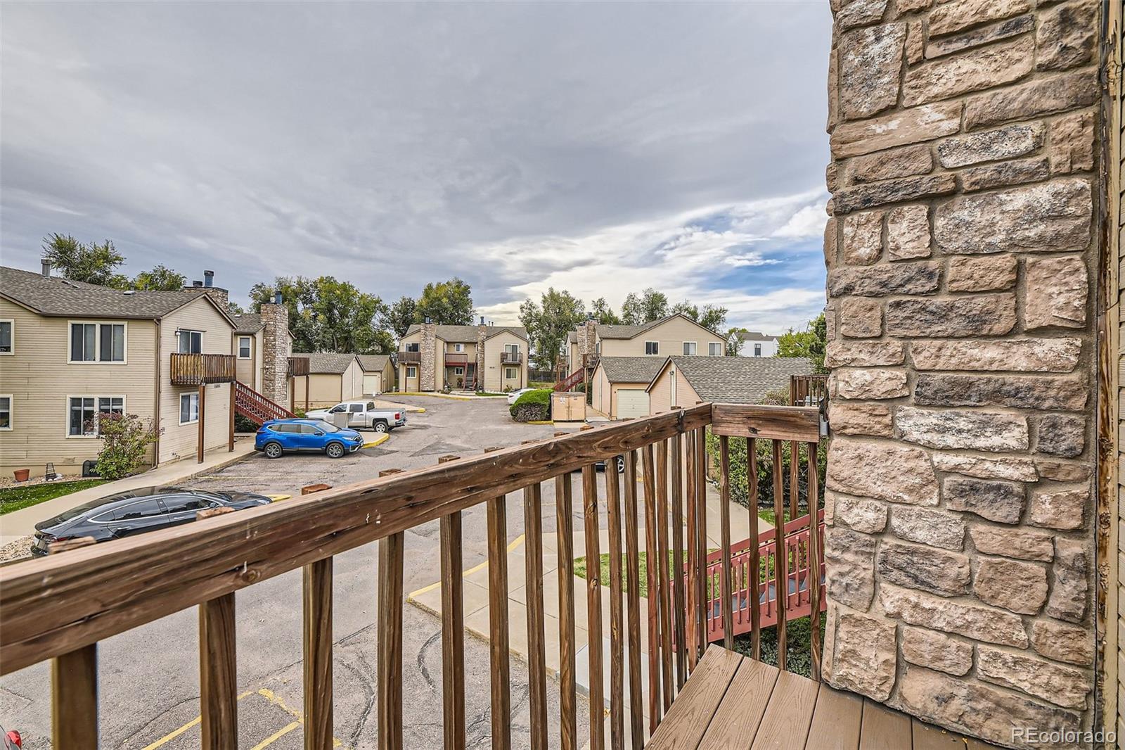 6890 Mississippi Avenue #D, Lakewood, CO 80226, 2 Bedrooms Bedrooms, ,1 BathroomBathrooms,Residential,For Sale,Mississippi,REC7856713