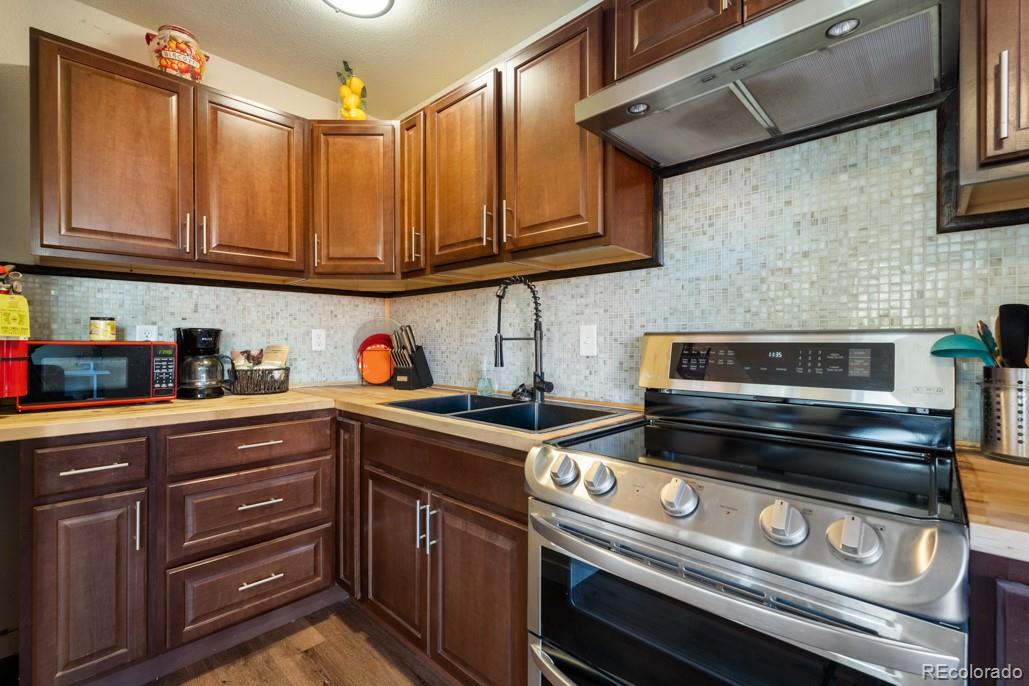 309 2nd Street, Cripple Creek, CO 80813, 2 Bedrooms Bedrooms, ,2 BathroomsBathrooms,Residential,For Sale,2nd,REC2015413