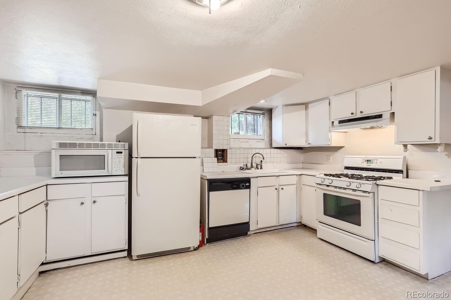 5038 29th, Denver, CO 80212, ,Income,For Sale,29th,REC6913991