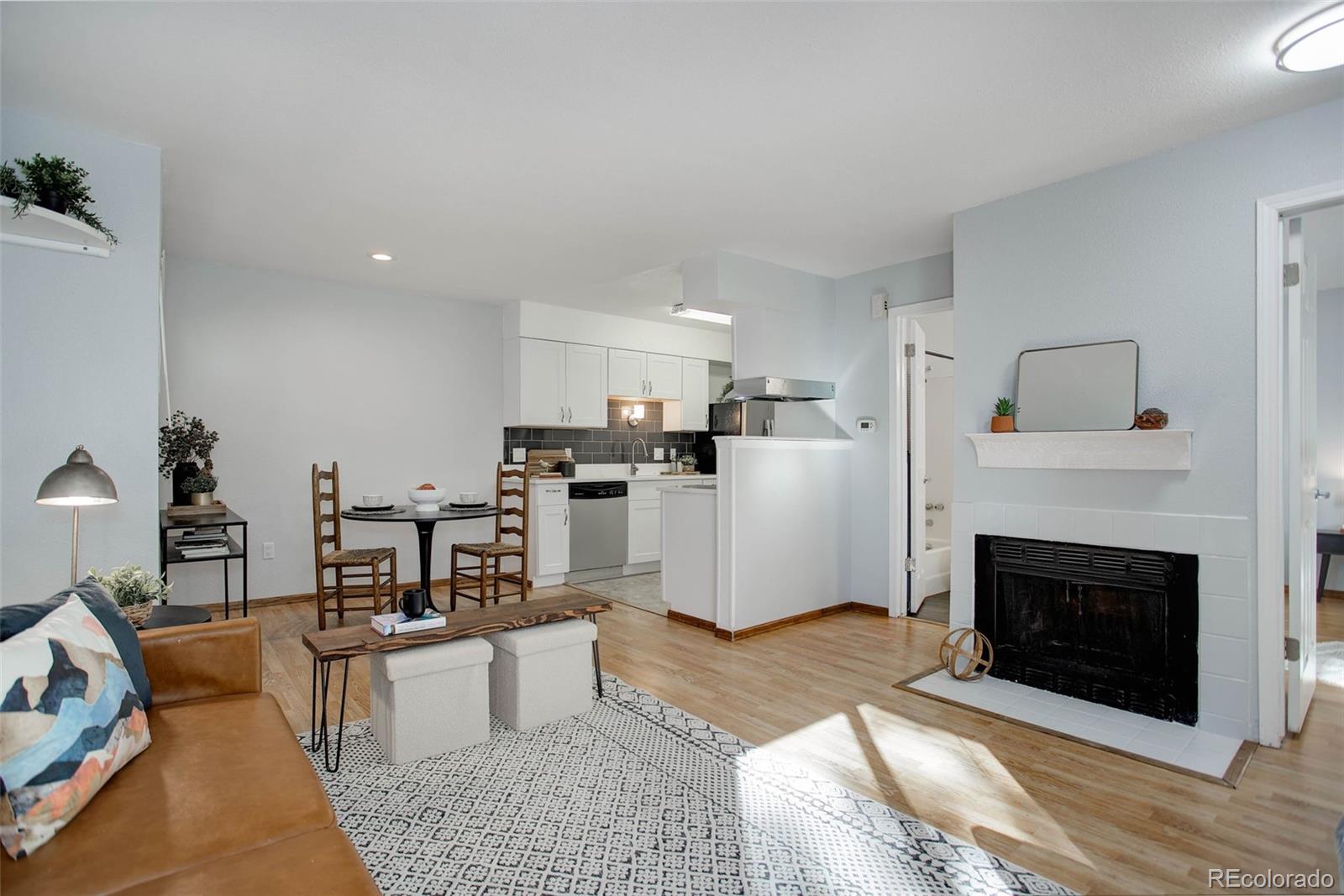 1825 Kendall Street #103, Lakewood, CO 80214, 1 Bedroom Bedrooms, ,1 BathroomBathrooms,Residential,For Sale,Kendall,REC2281537