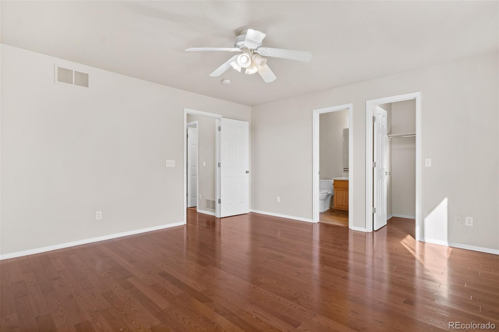 4244 Shawnee Court, Aurora, CO 80018, 4 Bedrooms Bedrooms, ,4 BathroomsBathrooms,Residential,For Sale,Shawnee,REC5522501
