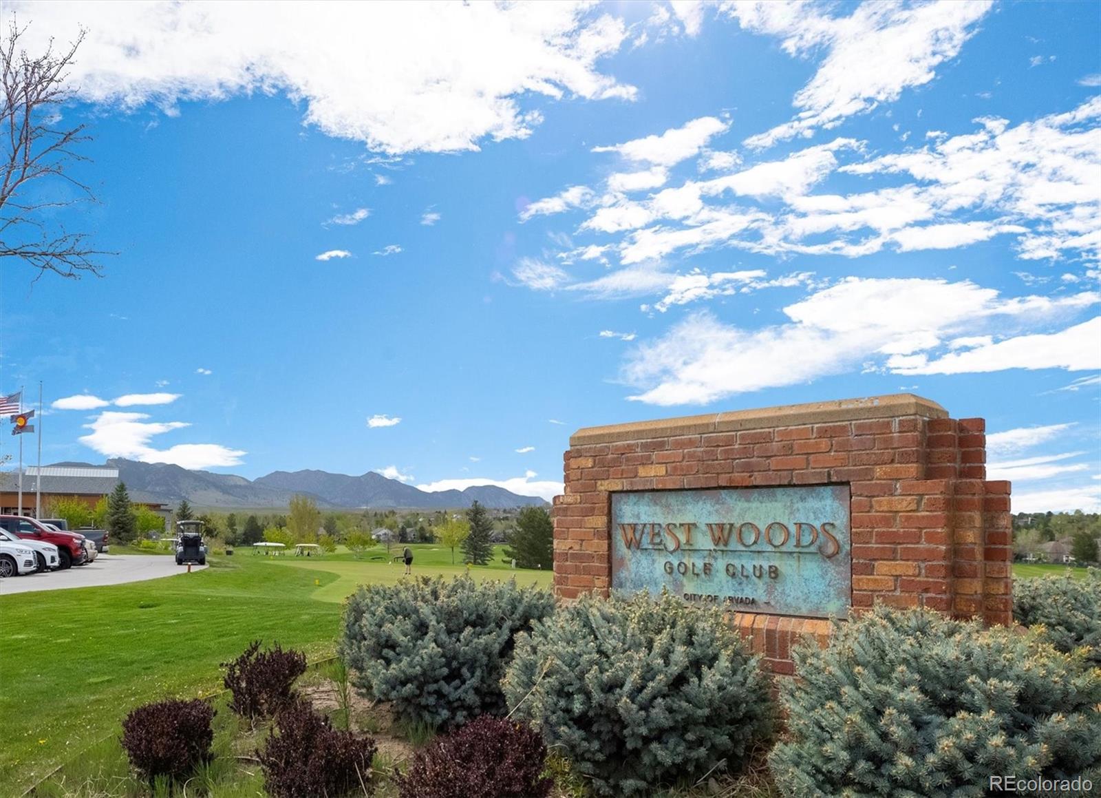 6447 Russell Way, Arvada, CO 80007, 4 Bedrooms Bedrooms, ,3 BathroomsBathrooms,Residential,For Sale,Russell,REC2686282