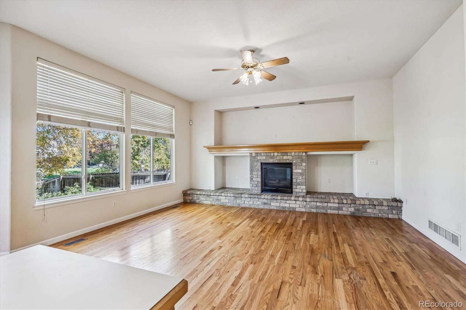 6447 Russell Way, Arvada, CO 80007, 4 Bedrooms Bedrooms, ,3 BathroomsBathrooms,Residential,For Sale,Russell,REC2686282