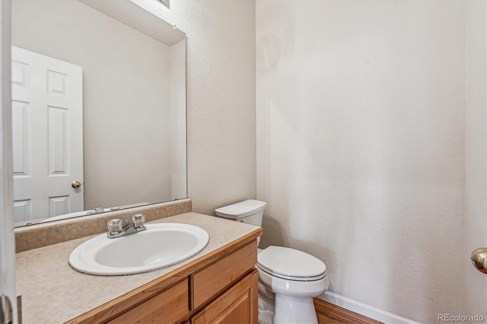 6447 Russell Way, Arvada, CO 80007, 4 Bedrooms Bedrooms, ,3 BathroomsBathrooms,Residential,For Sale,Russell,REC2686282