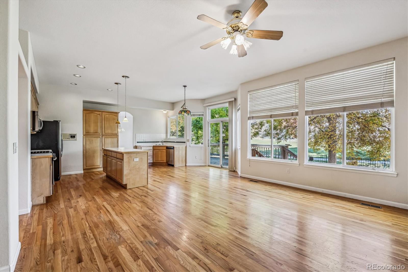 6447 Russell Way, Arvada, CO 80007, 4 Bedrooms Bedrooms, ,3 BathroomsBathrooms,Residential,For Sale,Russell,REC2686282