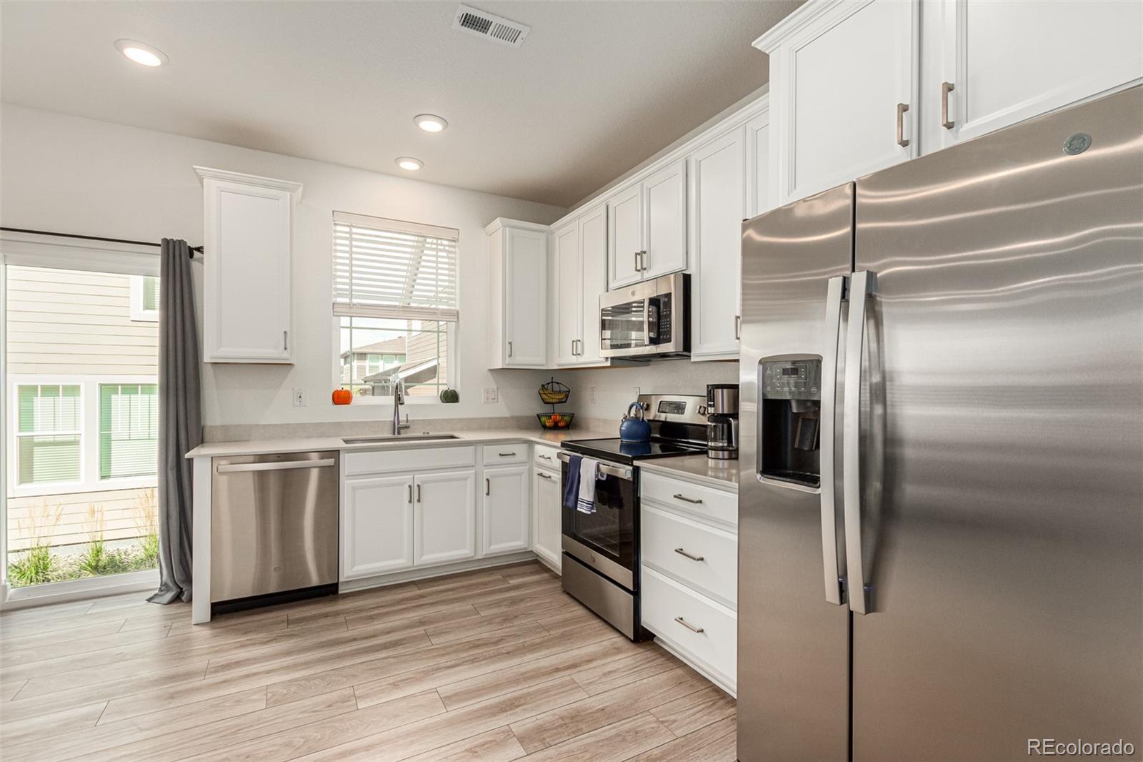 6264 Wild Rye Street, Loveland, CO 80538, 3 Bedrooms Bedrooms, ,3 BathroomsBathrooms,Residential,For Sale,Wild Rye,REC9796785