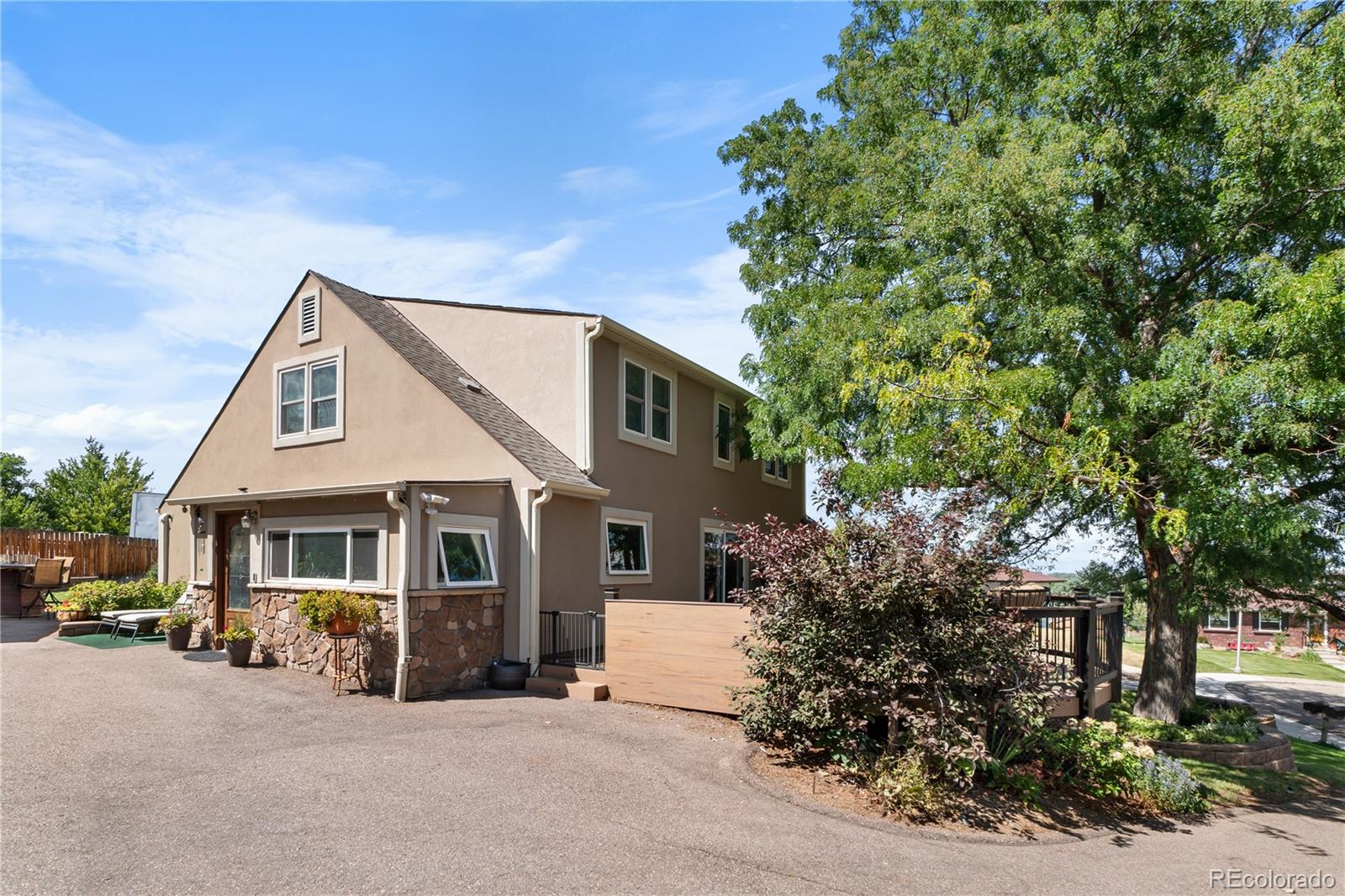 7302 Upham Court, Arvada, CO 80003, 3 Bedrooms Bedrooms, ,2 BathroomsBathrooms,Residential,For Sale,Upham,REC5062426