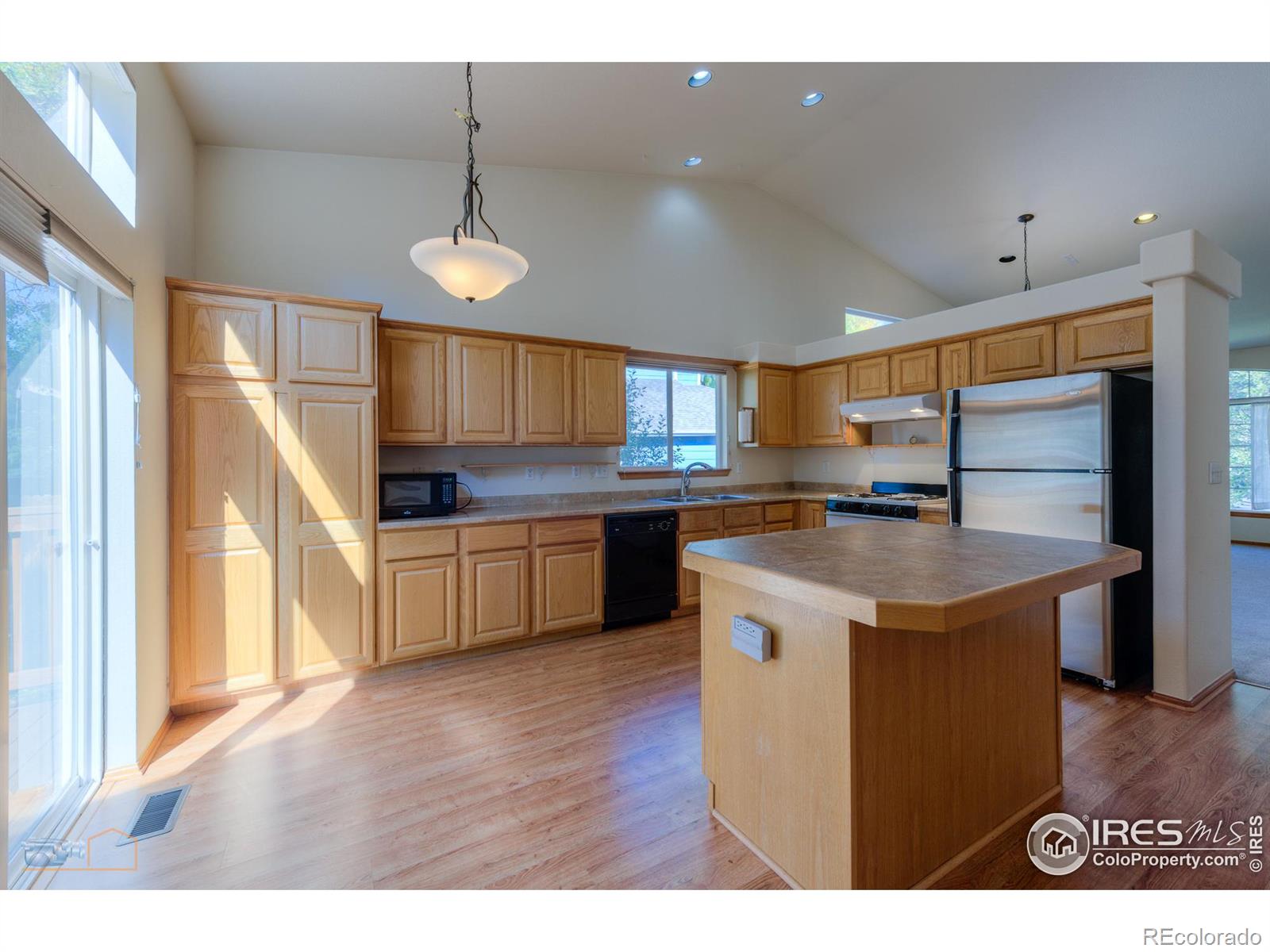 701 Nelson Park Lane, Longmont, CO 80503, 3 Bedrooms Bedrooms, ,3 BathroomsBathrooms,Residential,For Sale,Nelson Park,RECIR1020509